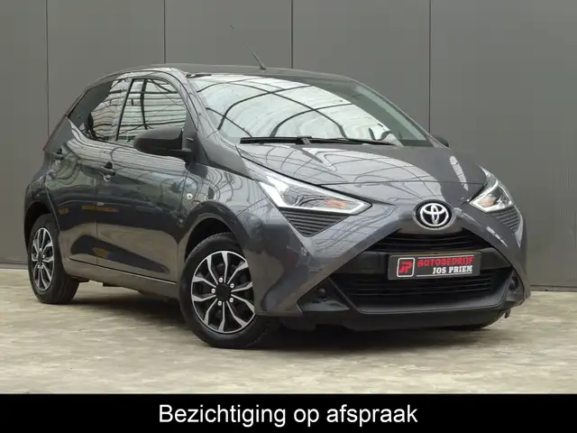 Toyota Aygo 1.0 VVT-i x-fun * EXTRA GETINT GLAS * VOLLE TANK !