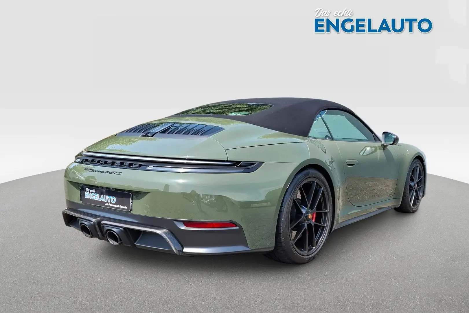 Porsche 992 .2 911 Carrera 4 GTS T-Hybrid Cabriolet - 1