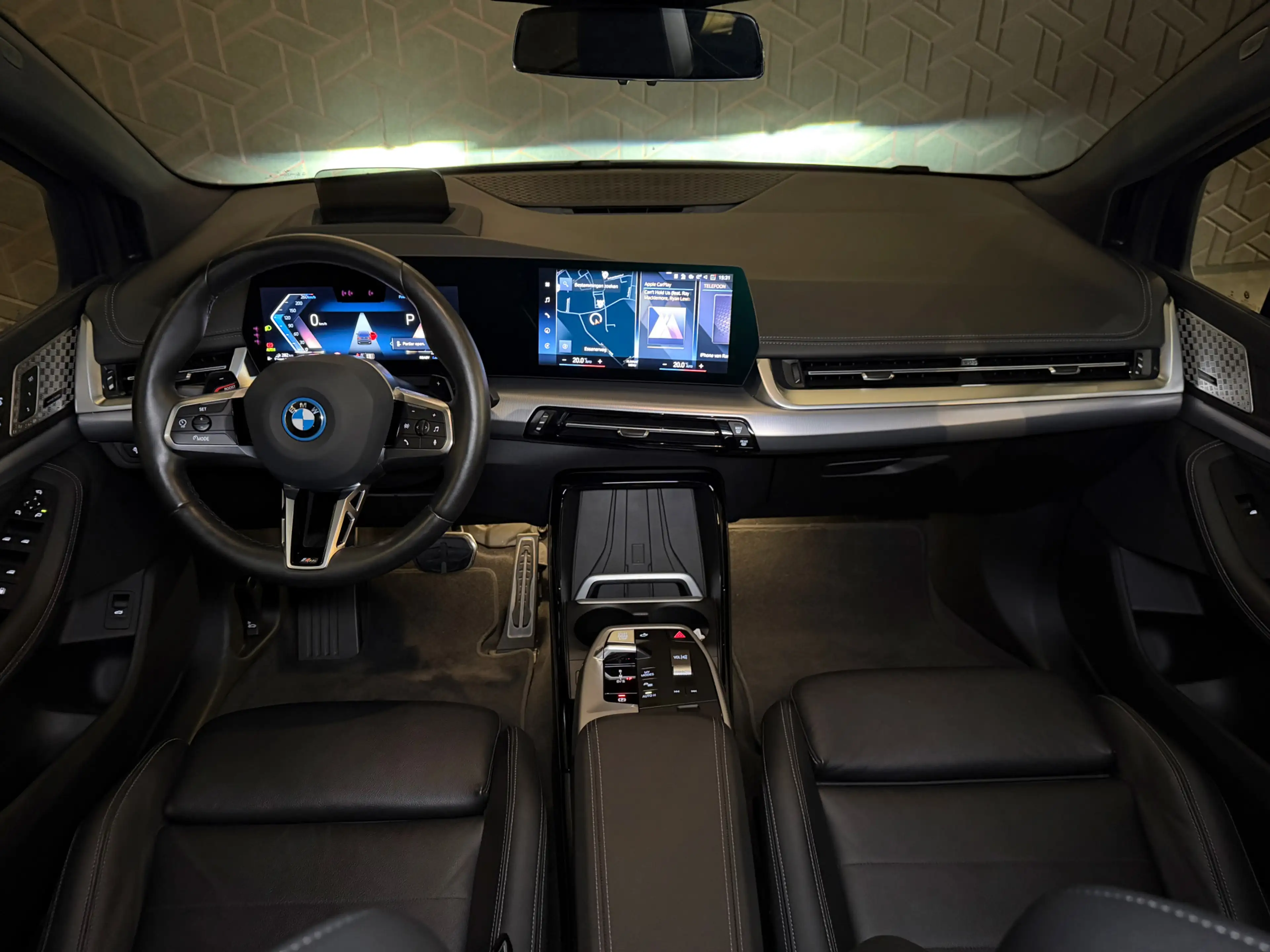 BMW 225 2-serie Active Tourer 225e xDrive | M-sport | Pano — photo 12