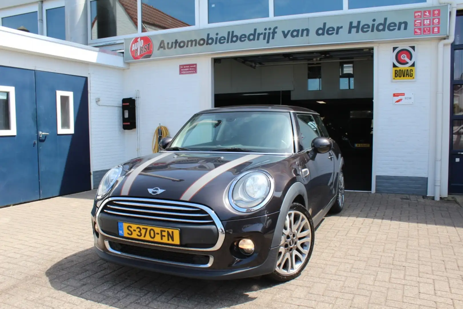 MINI One 1.2 One Chili Navi Bruin - 1