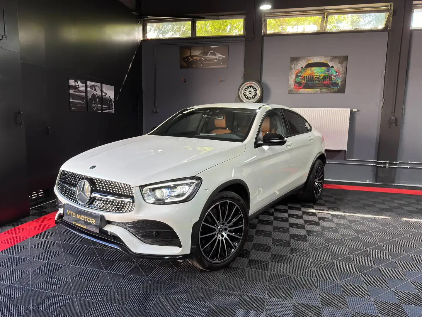 Mercedes-Benz GLC 300 GLC 300 d 4Matic (253.319) Weiß - 1