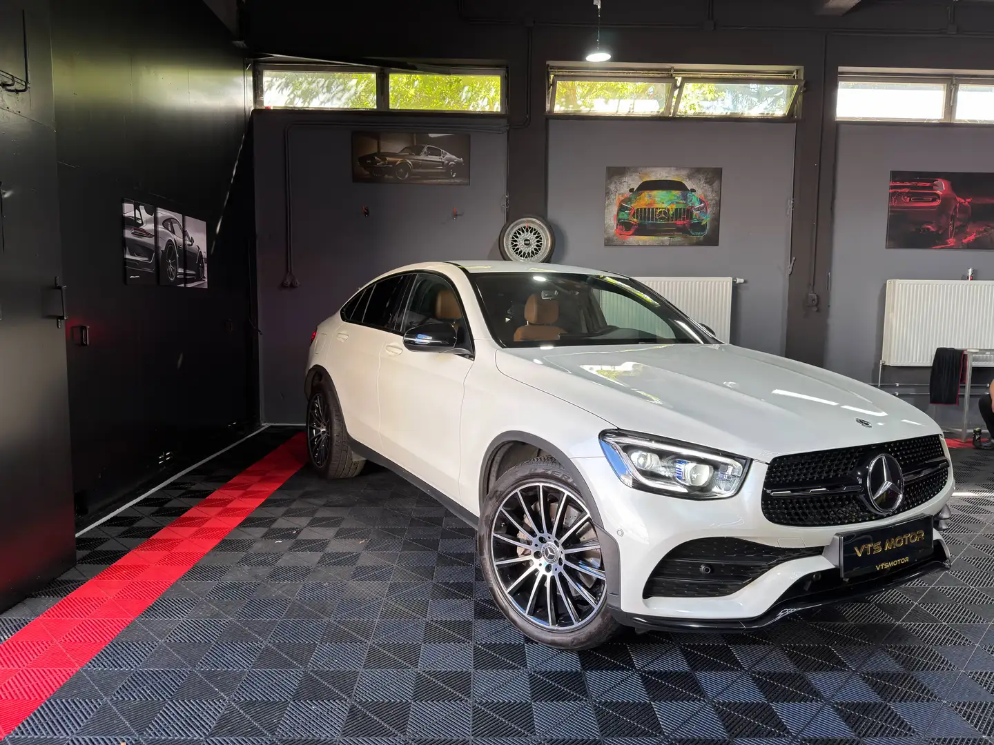 Mercedes-Benz GLC 300 GLC 300 d 4Matic (253.319) Weiß - 2