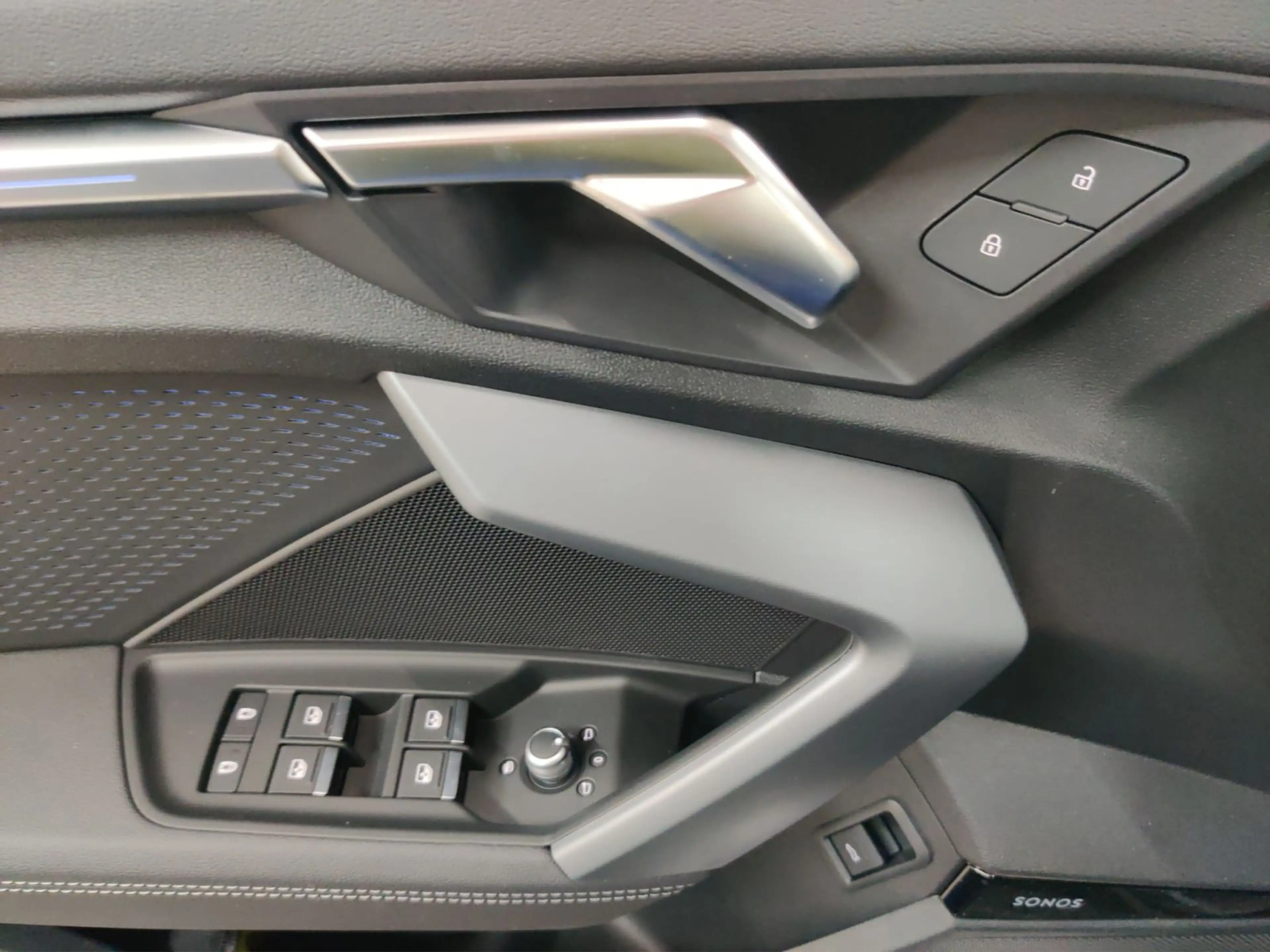 Audi A3 S line TFSI S-tr/AHK/Matrix/S-Int. — photo 10