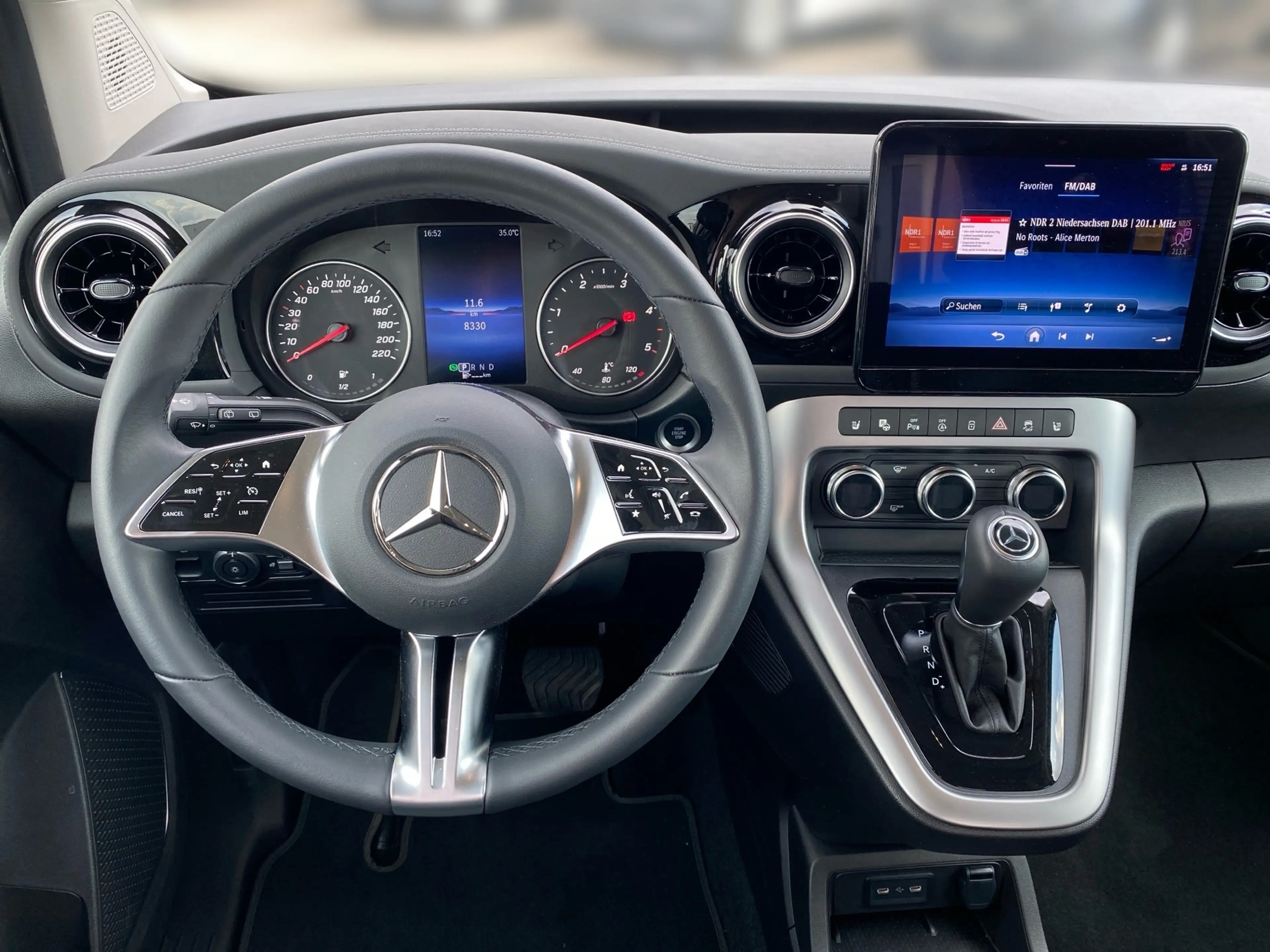 Mercedes-Benz T-Class LED*AHK*SHZ*Navi*MBUX*Keyless-Go*Tempomat — photo 8