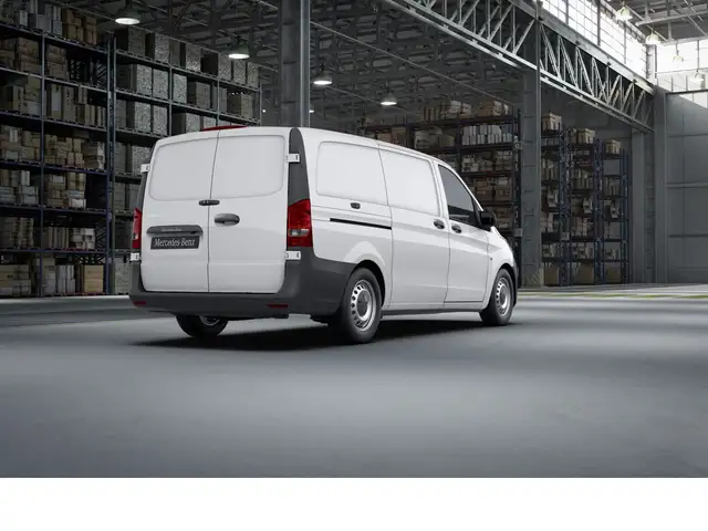 Mercedes-Benz Vito view 4