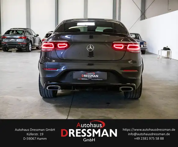 Mercedes-Benz GLC view 6