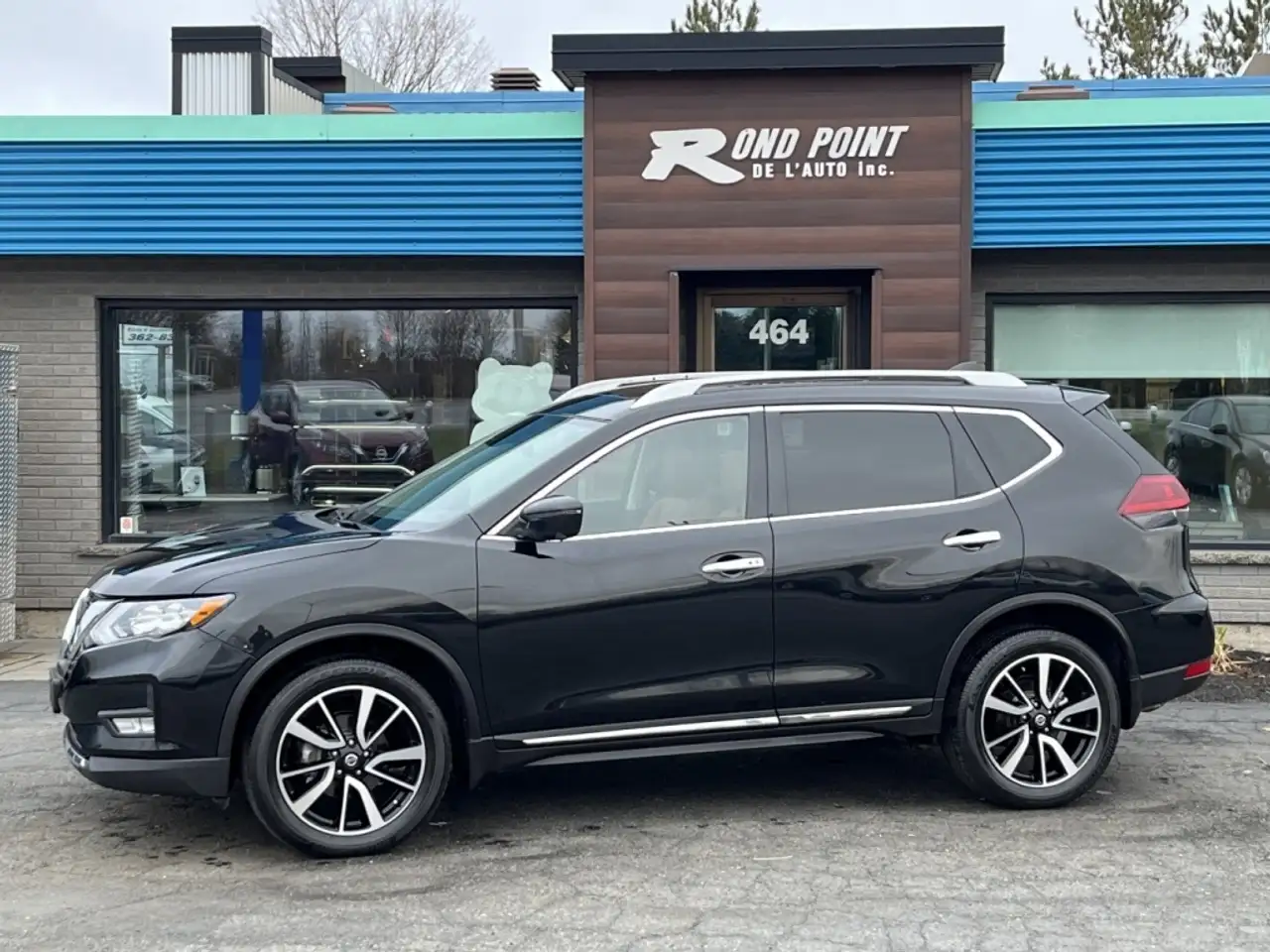 Nissan Rogue снимка Nissan Rogue