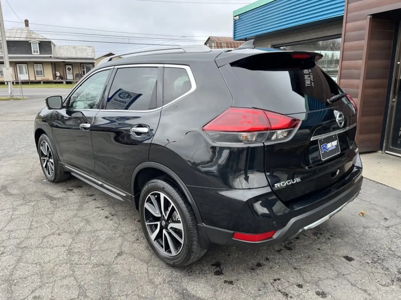 Nissan Rogue снимка Nissan Rogue
