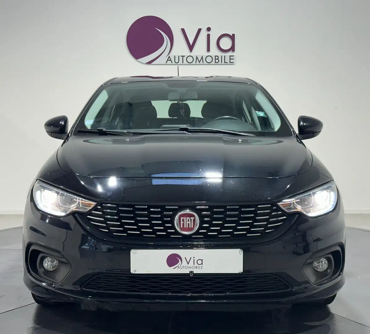 Fiat Tipo 1.4 95 ch Easy, 1ere main Noir - 2
