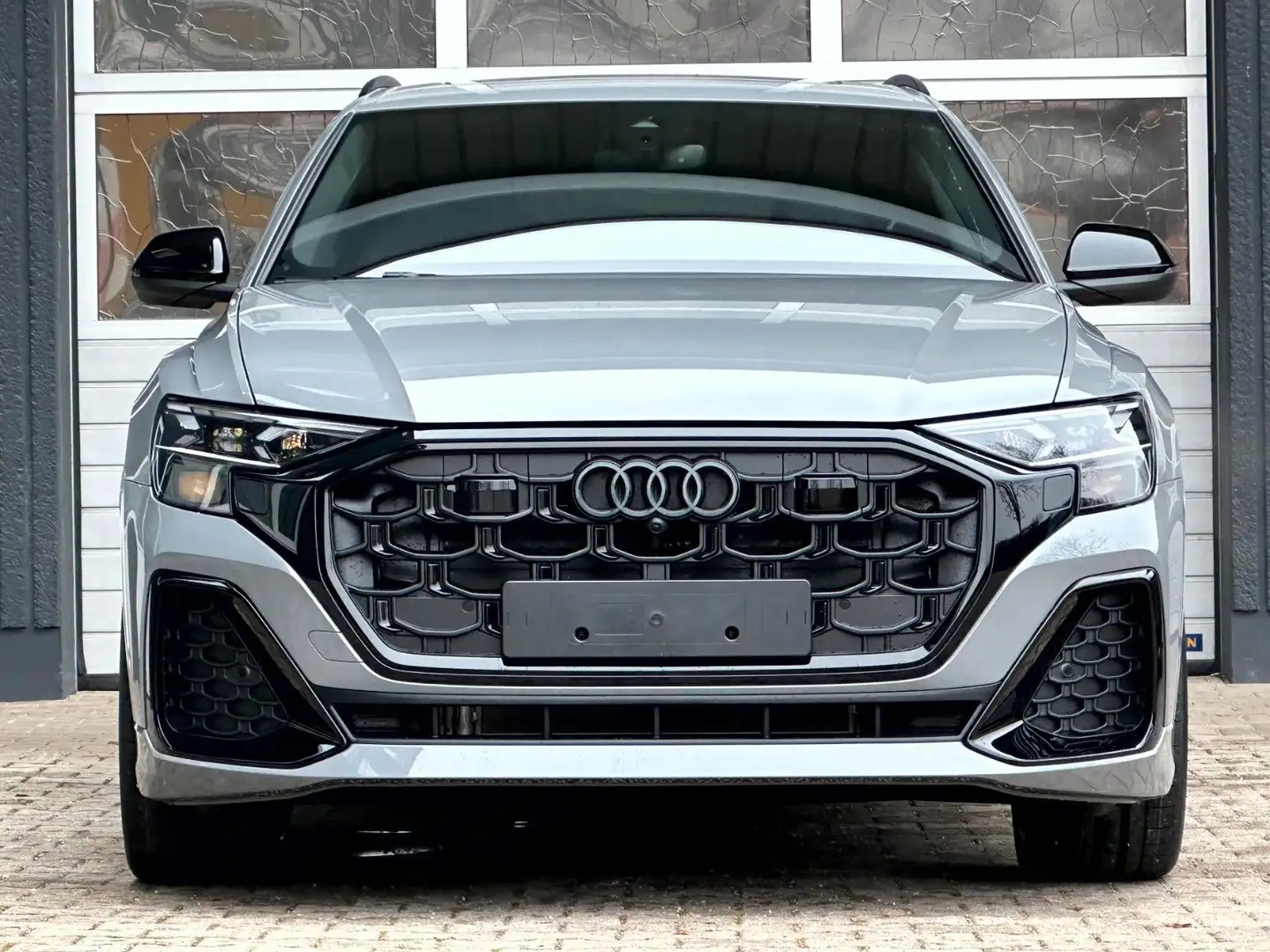 Audi Q8 50 TDI QUATTRO CARBON ALLRADLENKUNG MASSAGE Gris - 2