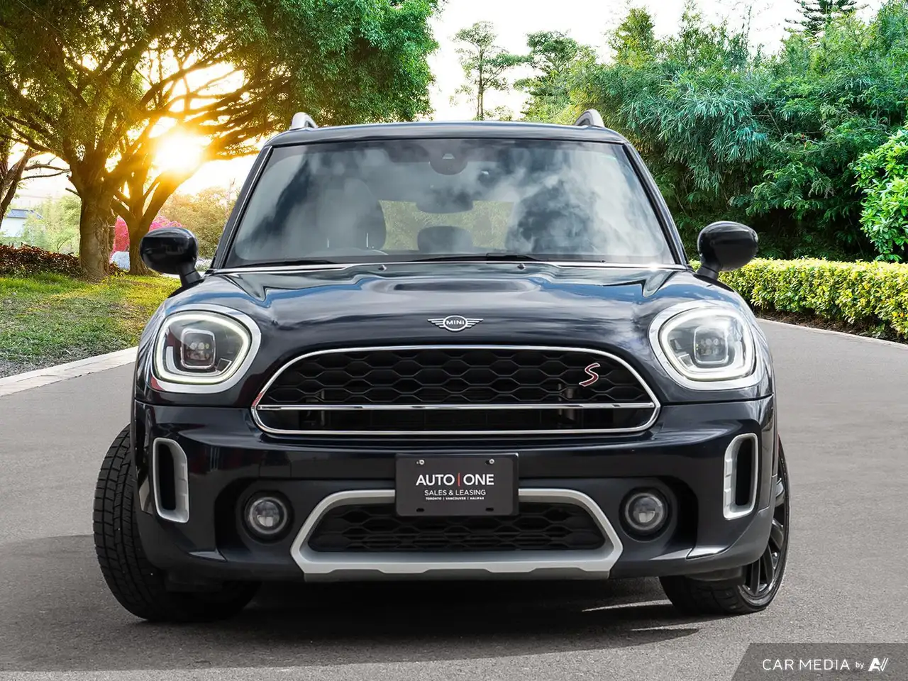 MINI Countryman снимка MINI Countryman