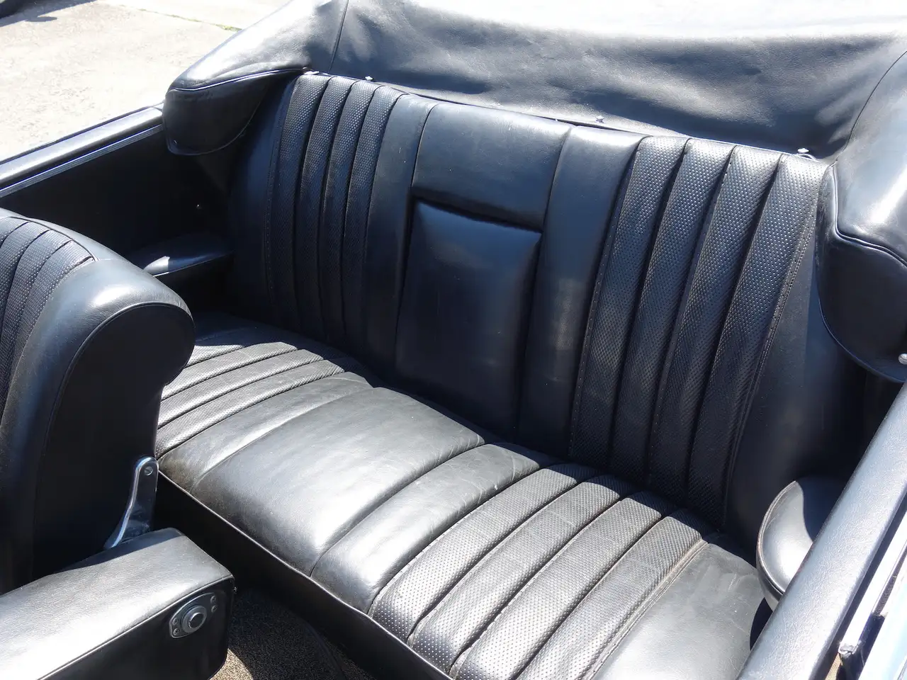Mercedes-Benz 300 SE Cabriolet Top Original mit 58000 Km, foto 12