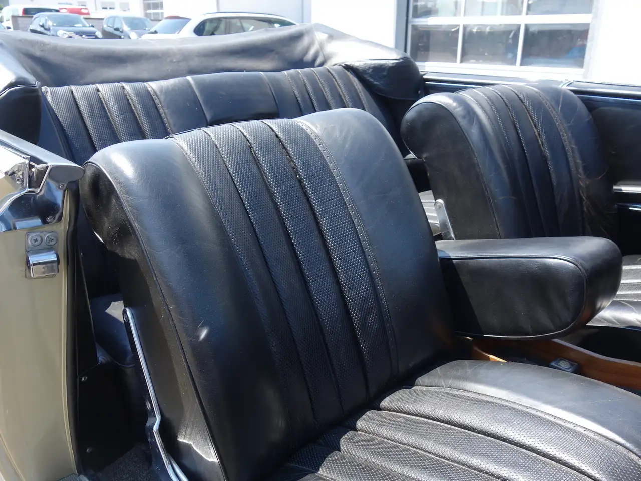 Mercedes-Benz 300 SE Cabriolet Top Original mit 58000 Km, foto 9