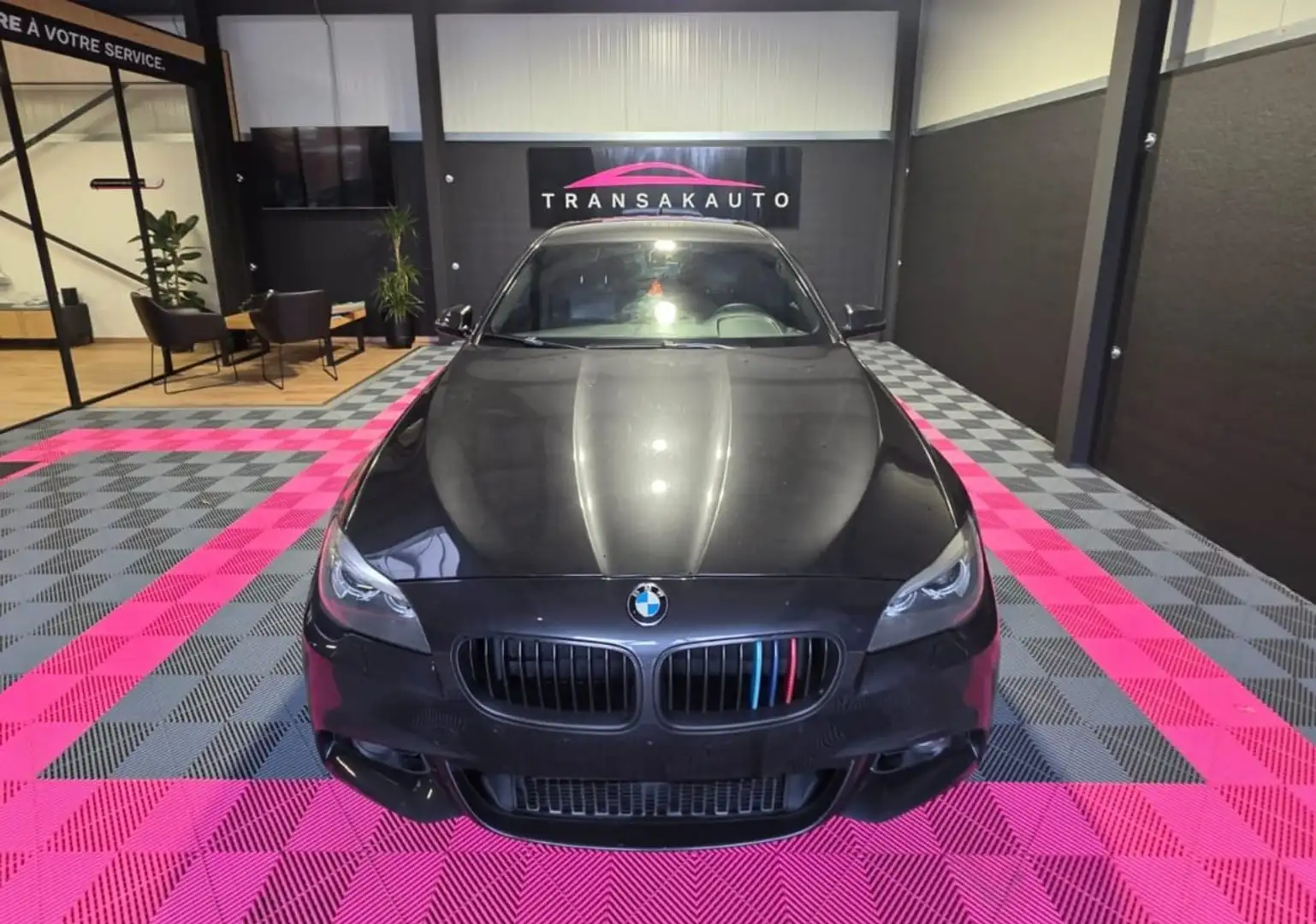 BMW 518 dA - Cuir - Sièges chauffants - Garantie Noir - 2