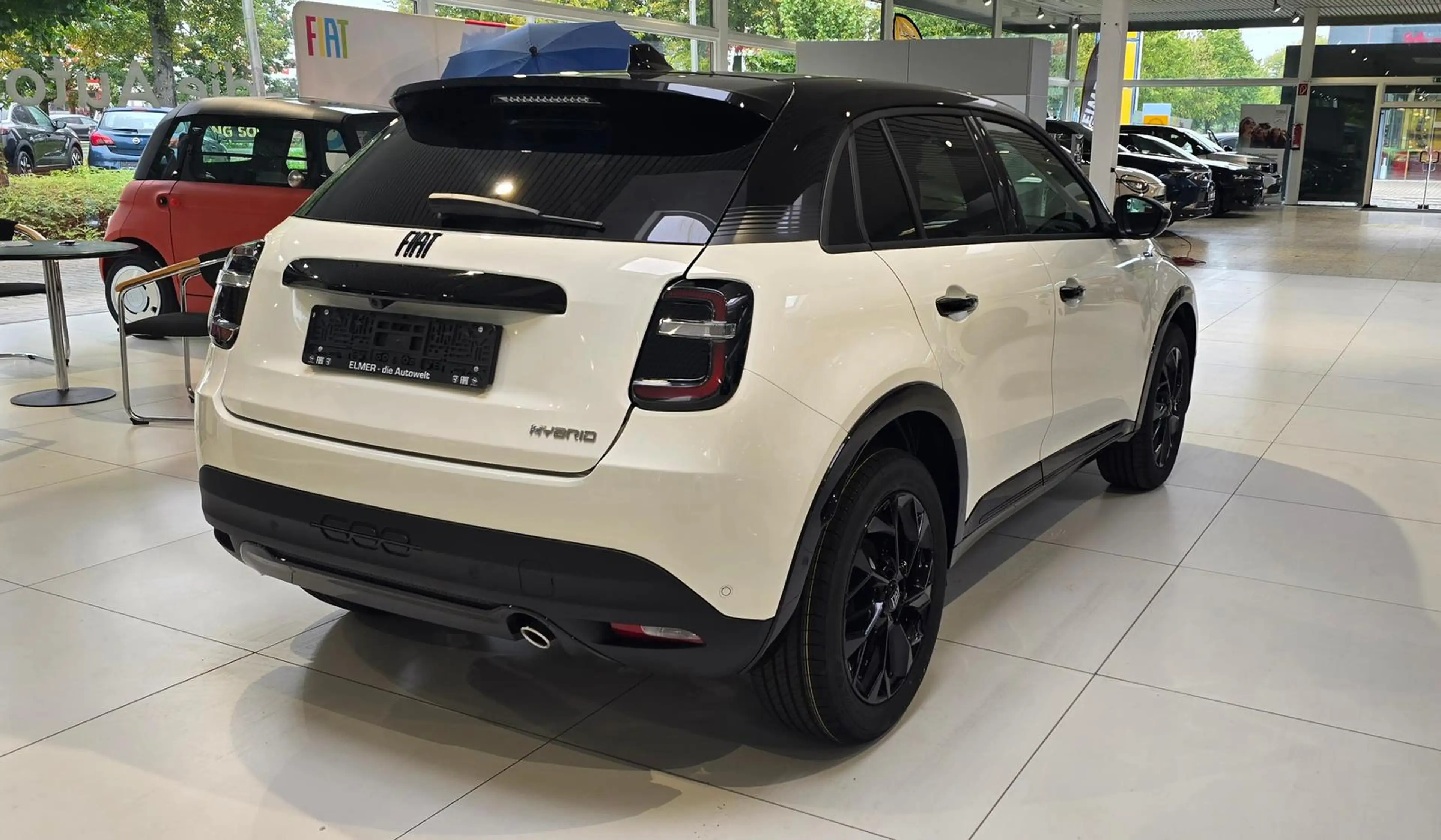 Fiat 600 Hybrid Sport - ACC -  Massagesitz — photo 4