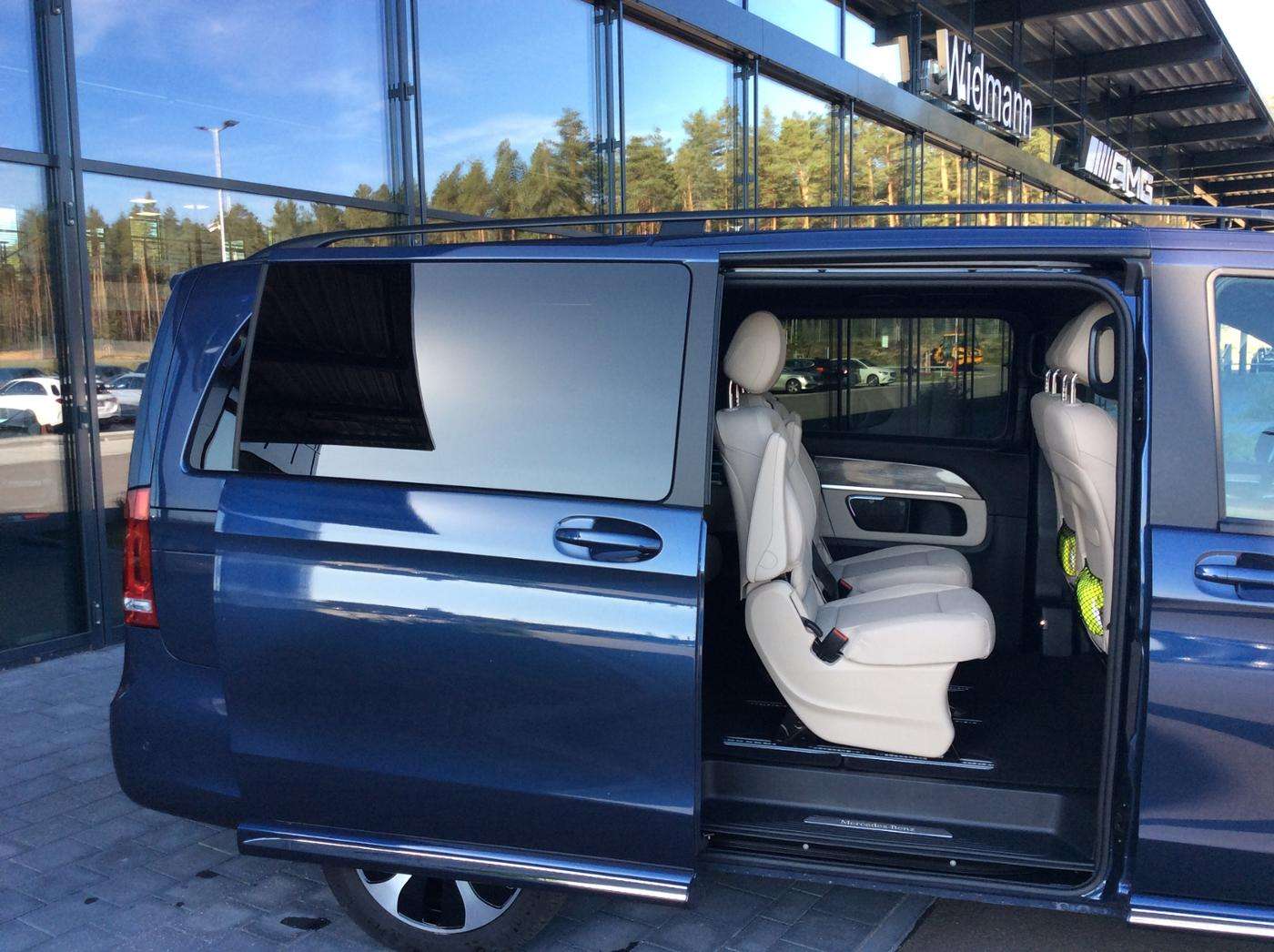 Mercedes-Benz EQV 300