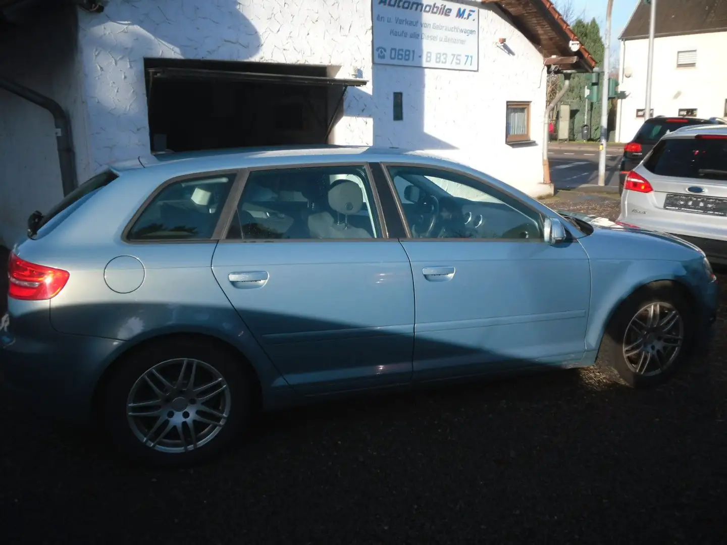 Audi A3 Sportback 1.6 TDI Ambition 1. Hand SHZ Kimaau Blau - 1