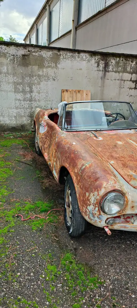 Alfa Romeo Giulietta Rojo - 2