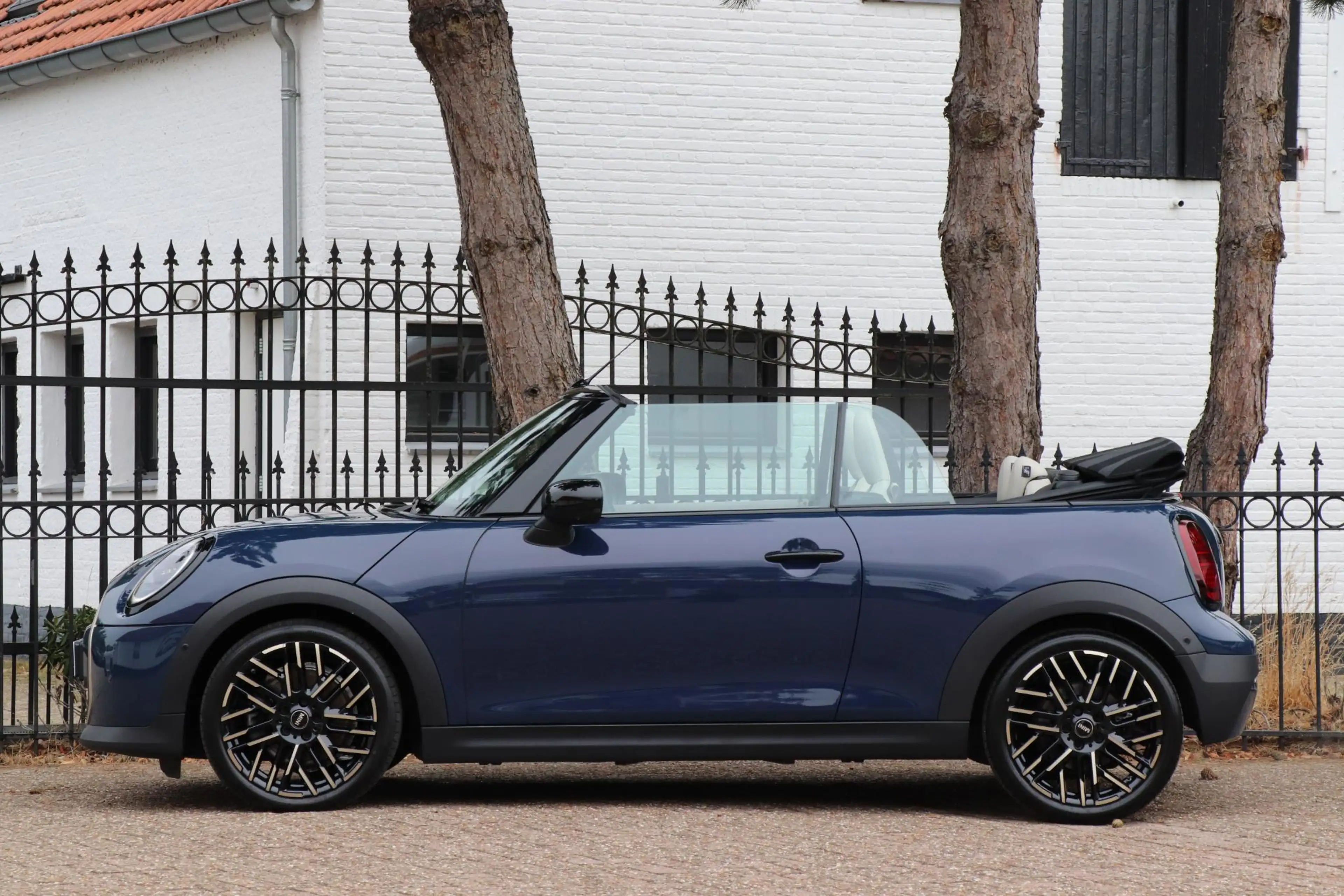 MINI Cooper S Cabrio 2.0 Favoured XL |Head up |Harman/kardon — photo 2