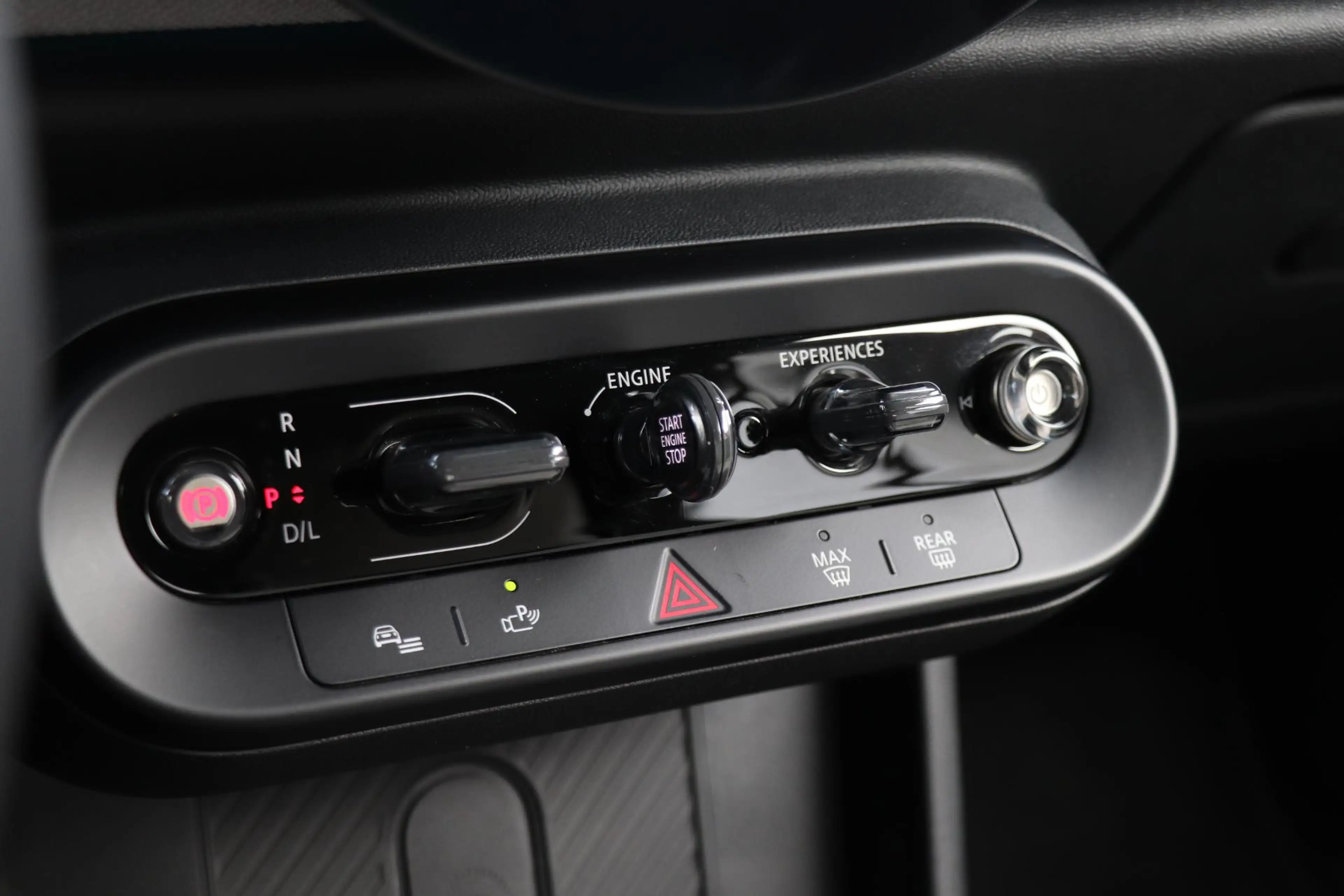 MINI Cooper S Cabrio 2.0 Favoured XL |Head up |Harman/kardon — photo 41