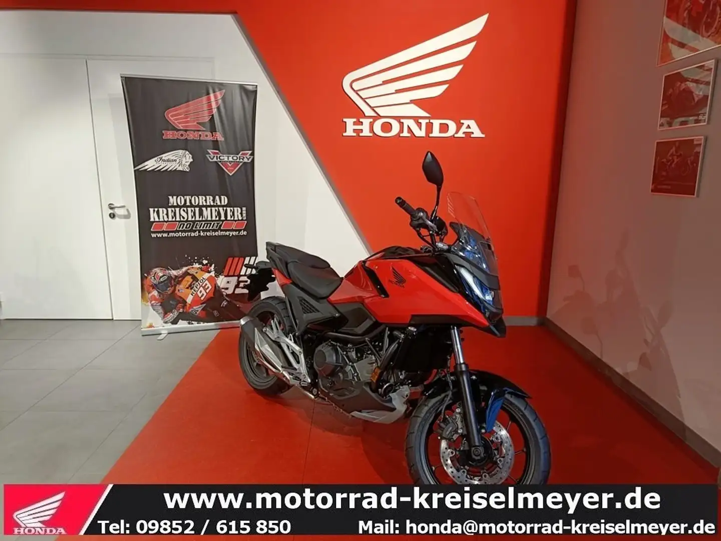 Honda NC 750 Mod.25 sofort verfügbar zum Aktionspreis! Roşu - 1