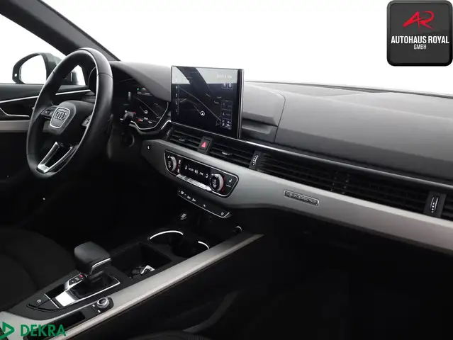 Audi A4 view 11