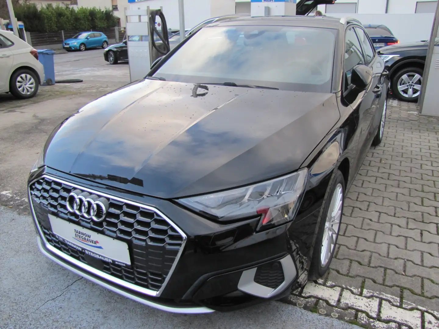 Audi A3 Sportback 35 TFSI Stronic advanced Navi PDC Kamera Schwarz - 2