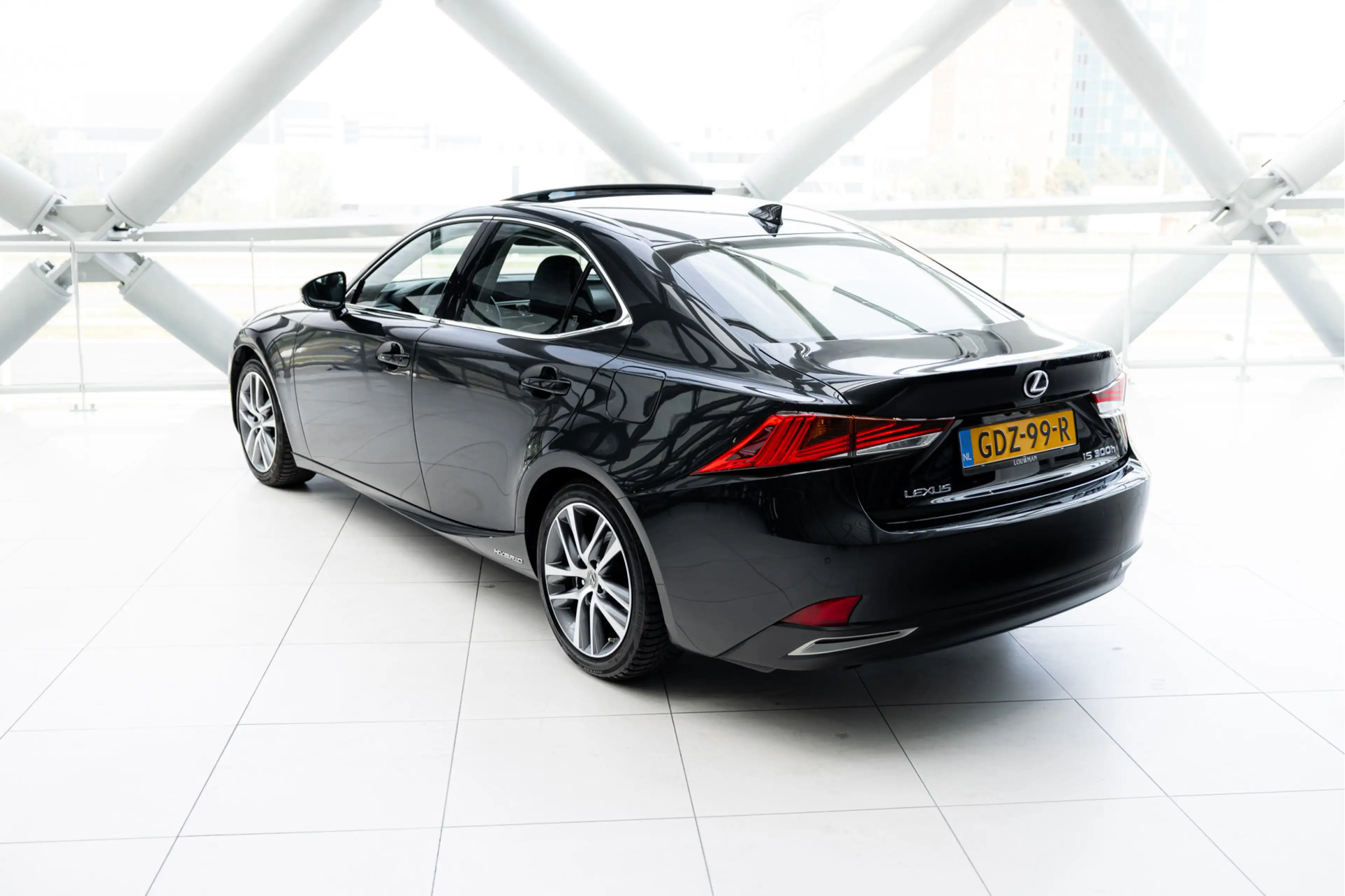Lexus IS 300 300h Hybrid Business Line Limited | Schuifdak | Na — photo 2