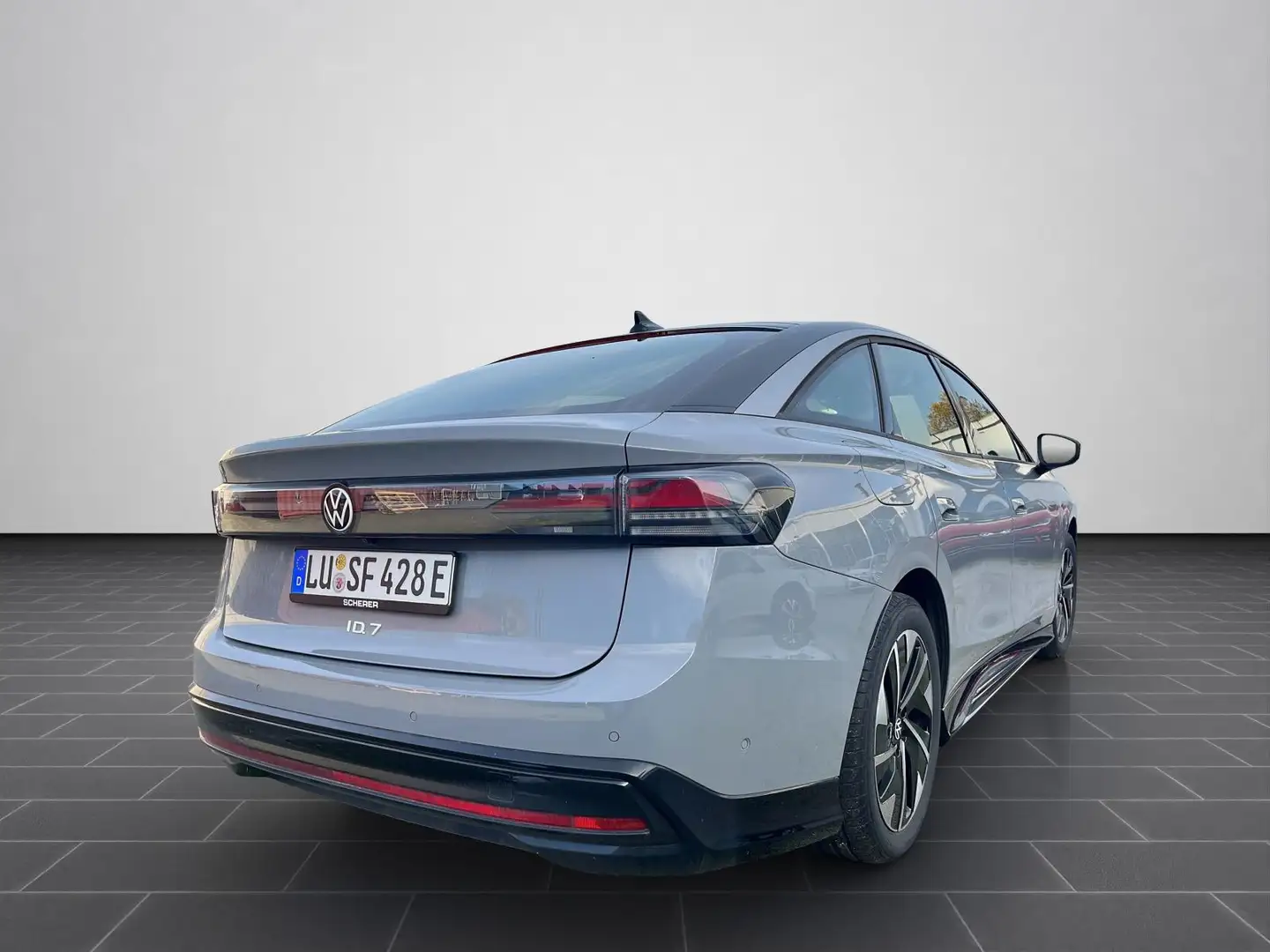 Volkswagen ID.7 Pro 77 kWh | 360° | ACC | HUD | LED | Navi Grau - 2