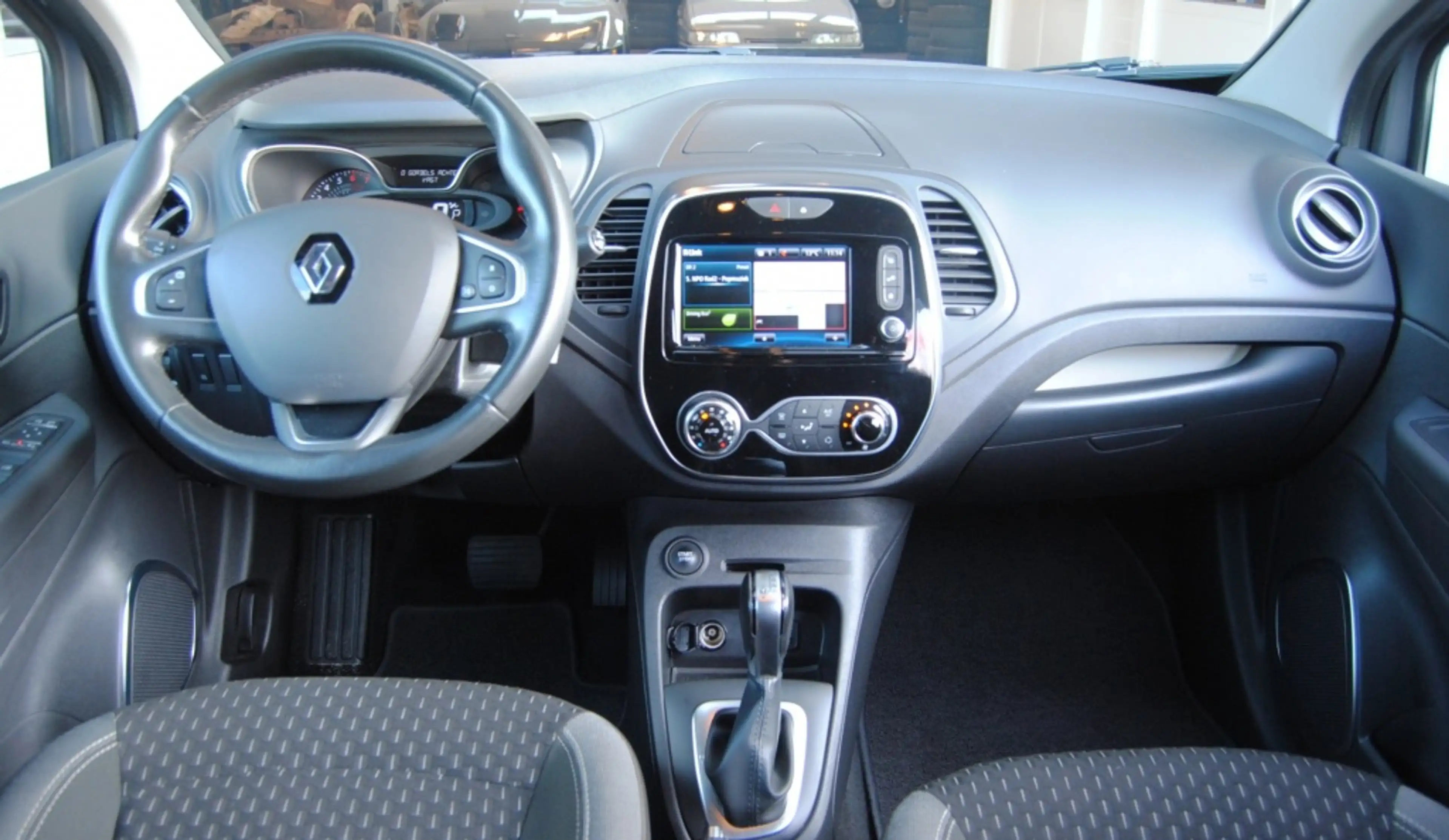 Renault Captur 1.2 TCe Intens | Camera | Trekhaak | Cruise — photo 3
