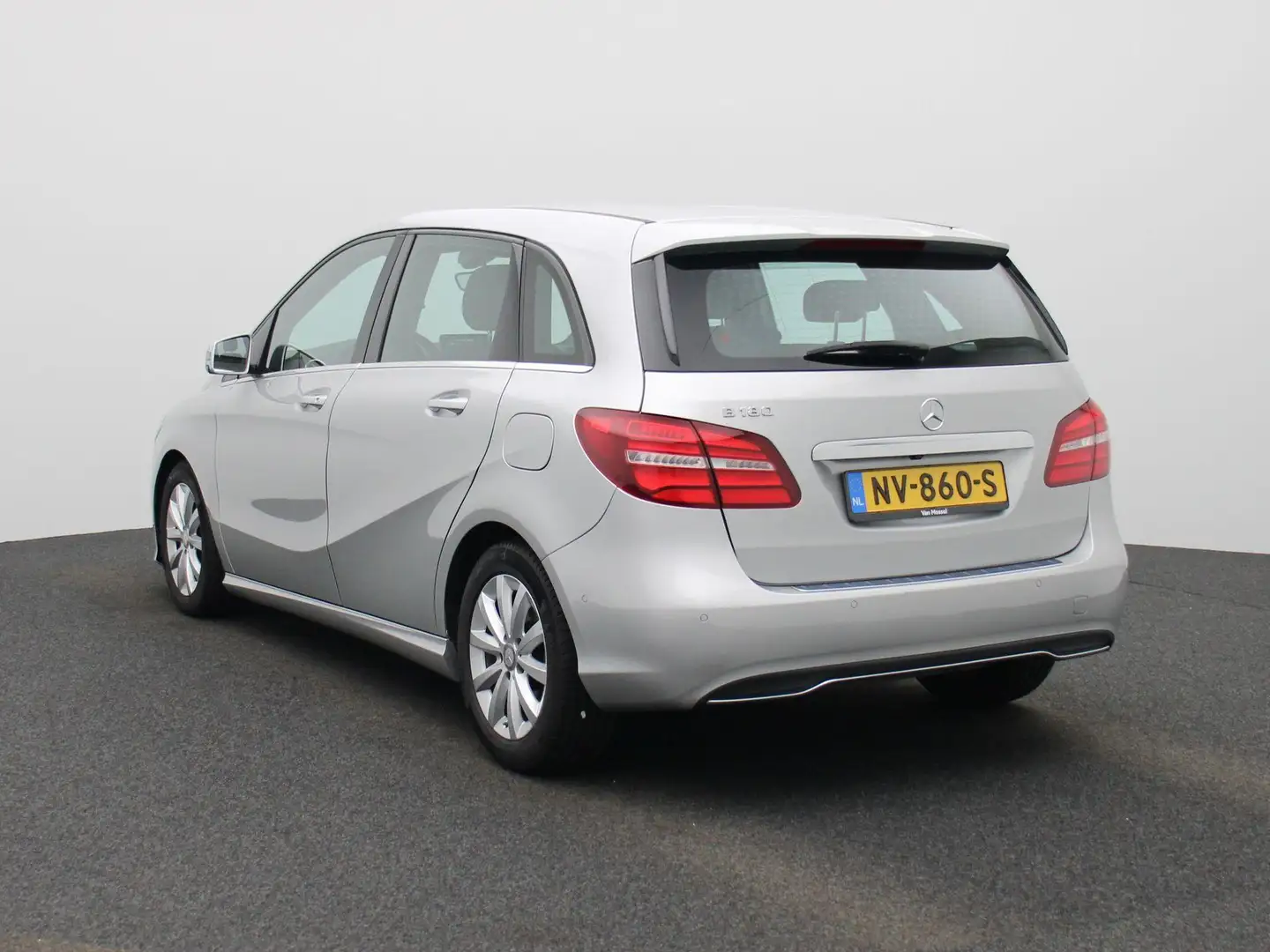 Mercedes-Benz B 180 Blue Efficiency Ambition | Stoelverwarming | Achte Grijs - 2