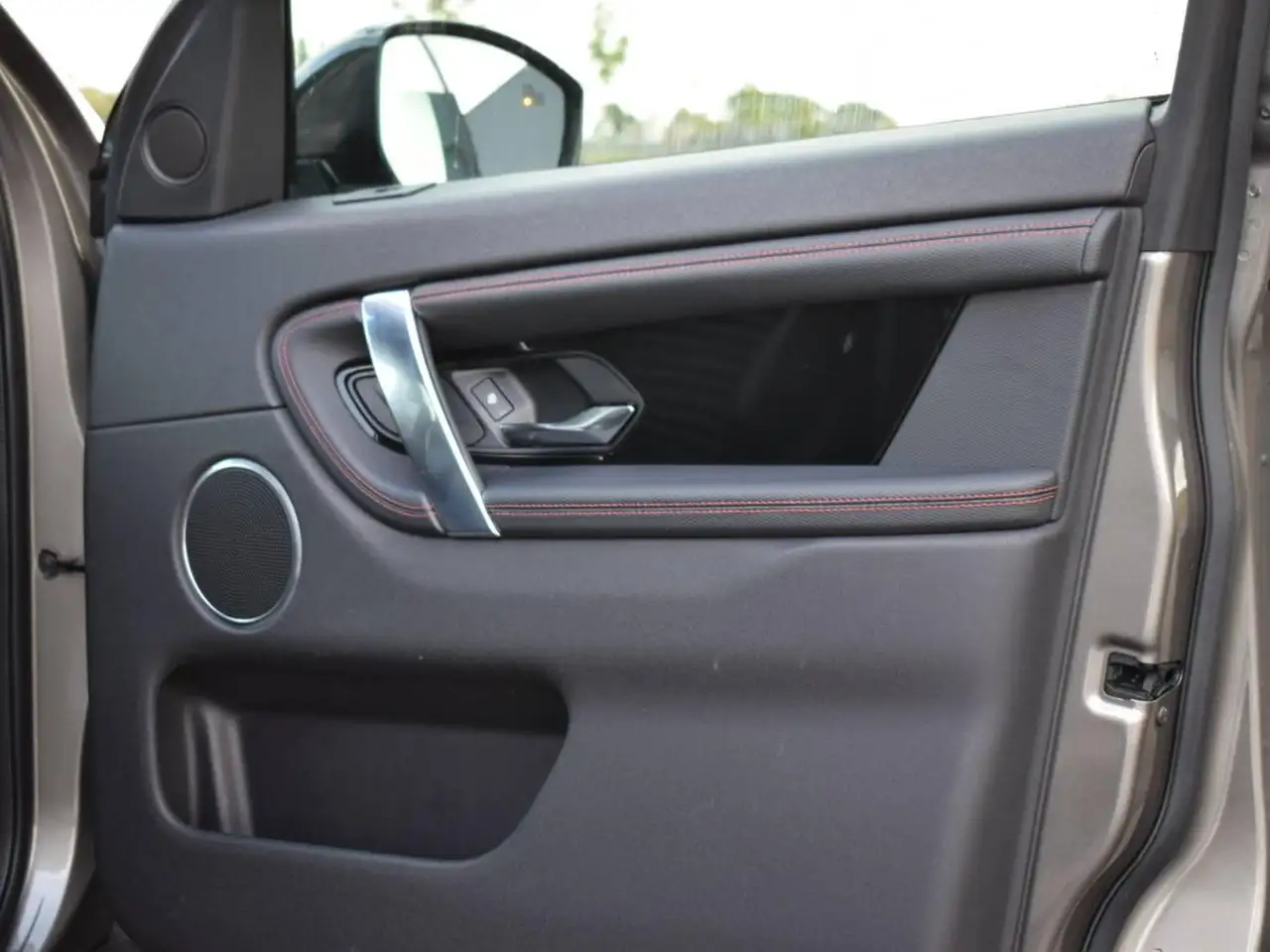Land Rover Discovery Sport P300e R-Dynamic SE, Keyless/20"/Trekh/LED/Leder/12way/CarPlay/3D, миниатюра 30