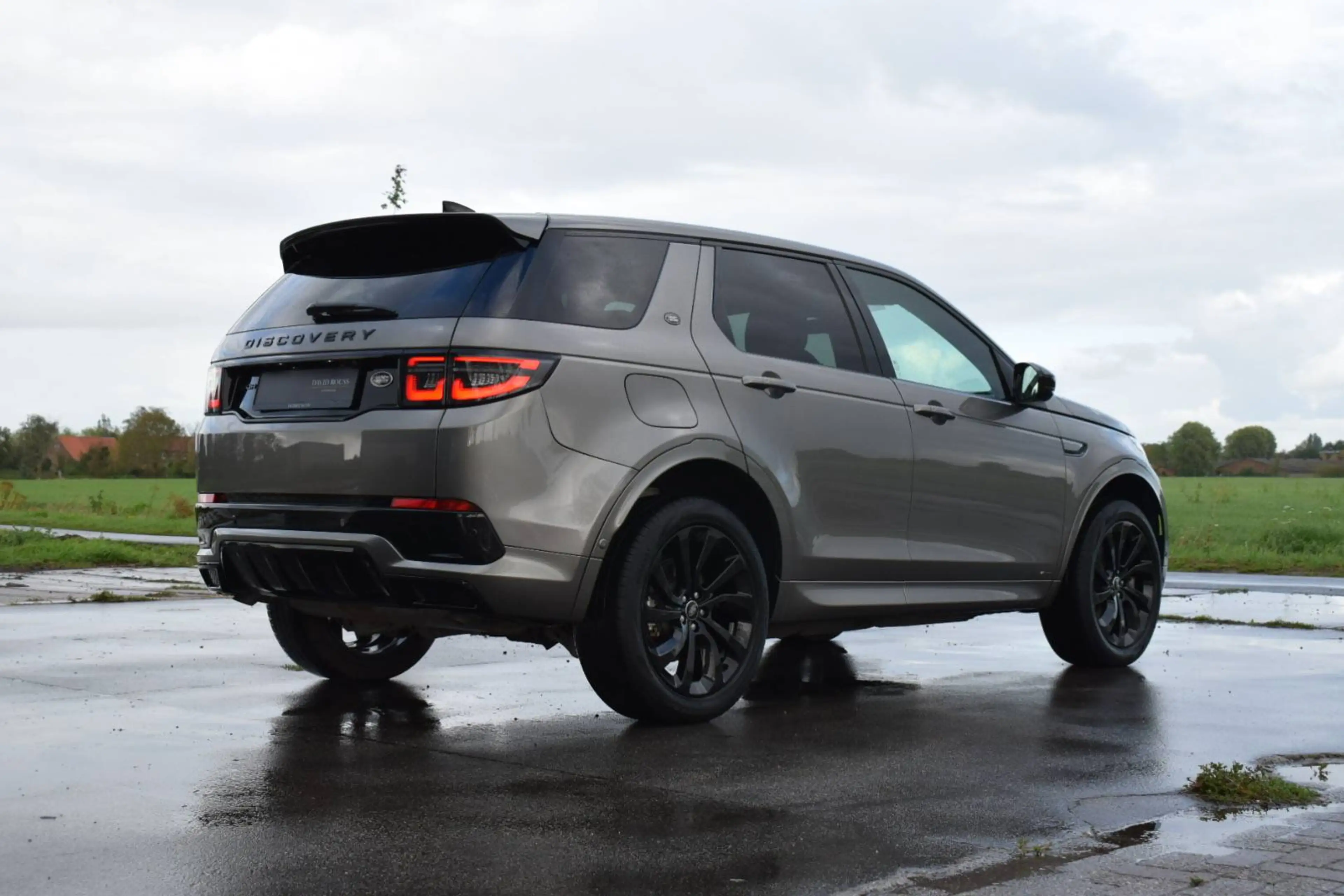 Land Rover Discovery Sport P300e R-Dynamic SE, Keyless/20"/Trekh/LED/Leder/12way/CarPlay/3D — photo 16