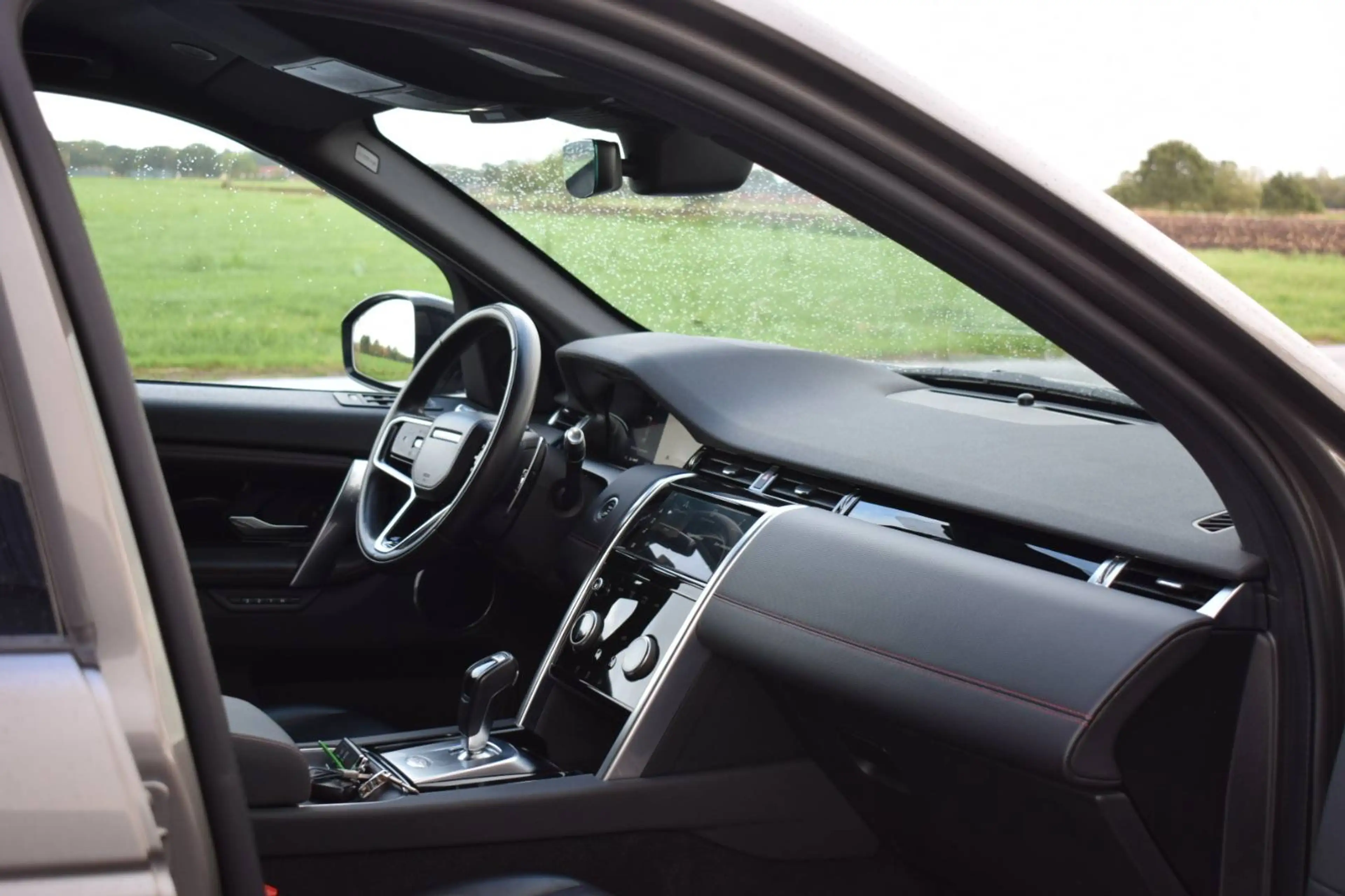 Land Rover Discovery Sport P300e R-Dynamic SE, Keyless/20"/Trekh/LED/Leder/12way/CarPlay/3D — photo 27