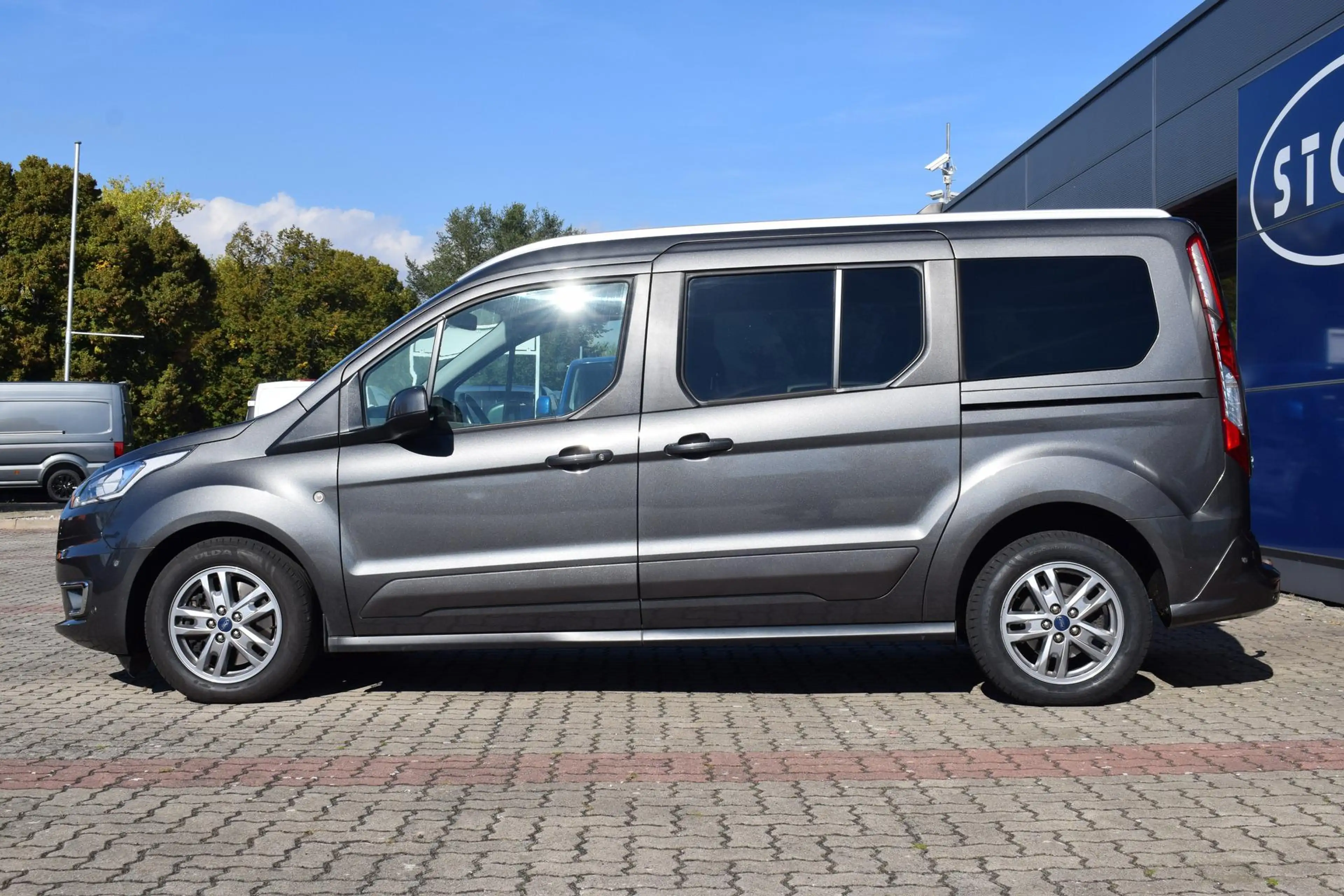 Ford Tourneo Connect Grand Titanium L2 Top Ausstattg — photo 3