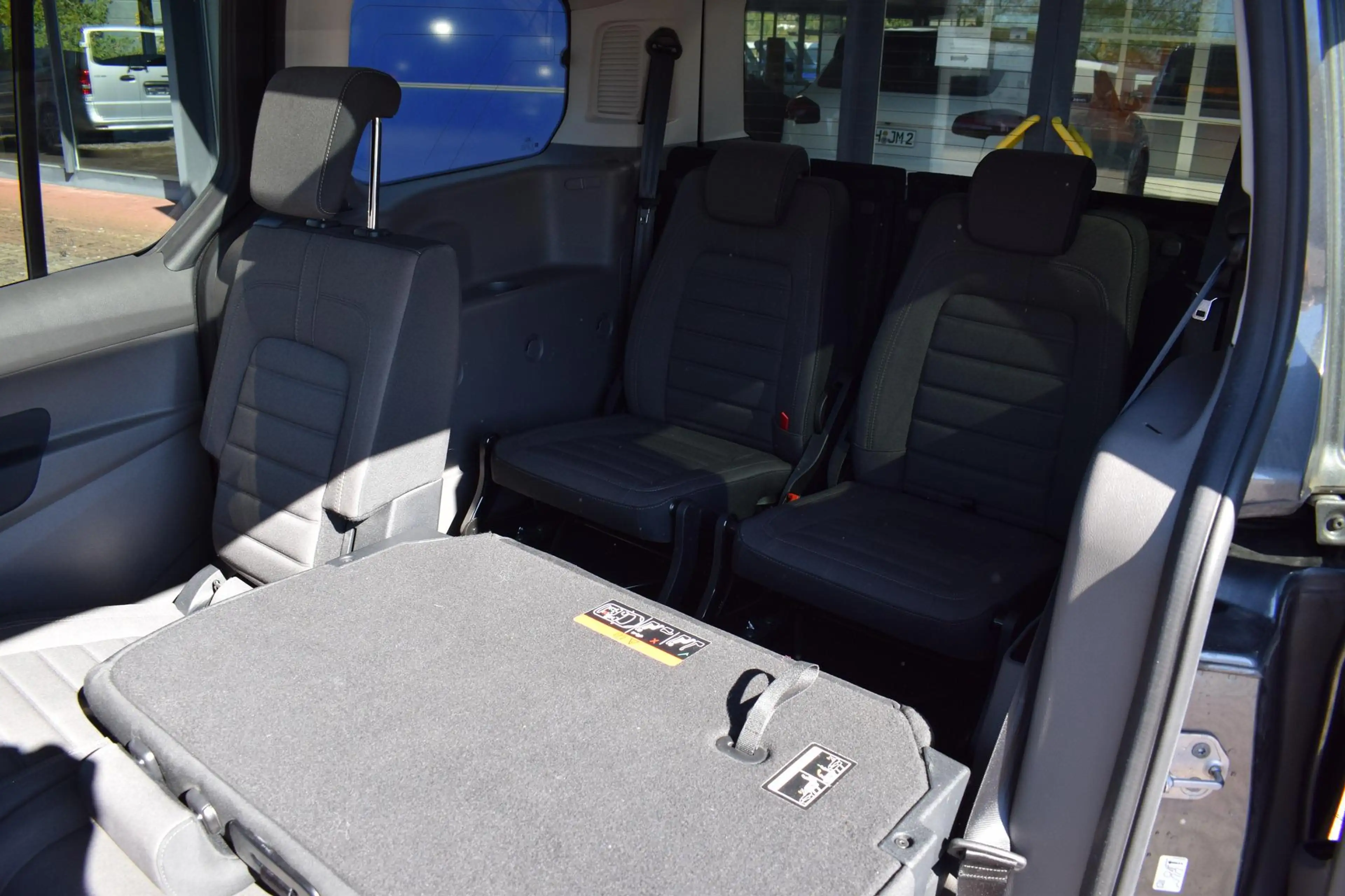 Ford Tourneo Connect Grand Titanium L2 Top Ausstattg — photo 18