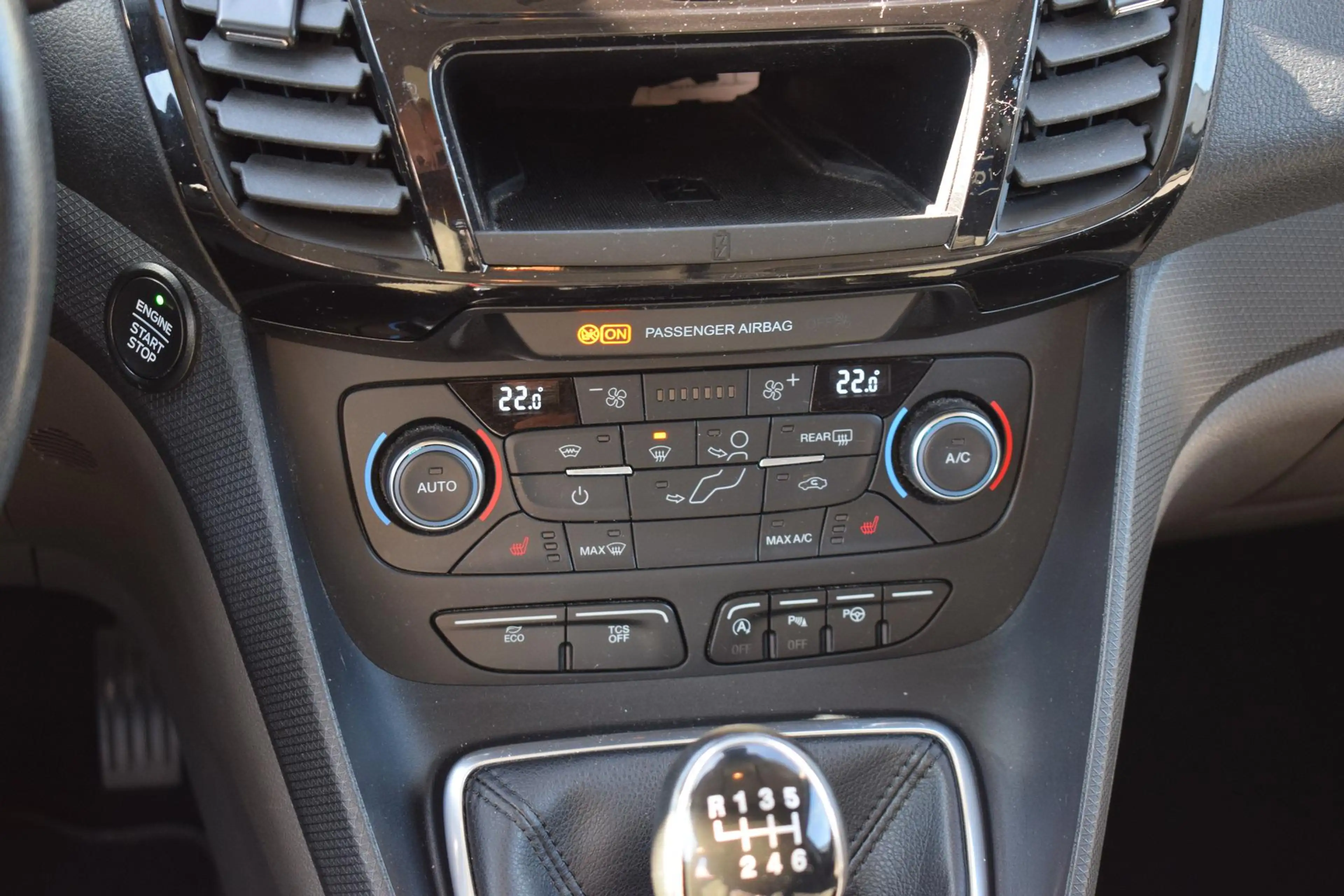 Ford Tourneo Connect Grand Titanium L2 Top Ausstattg — photo 13