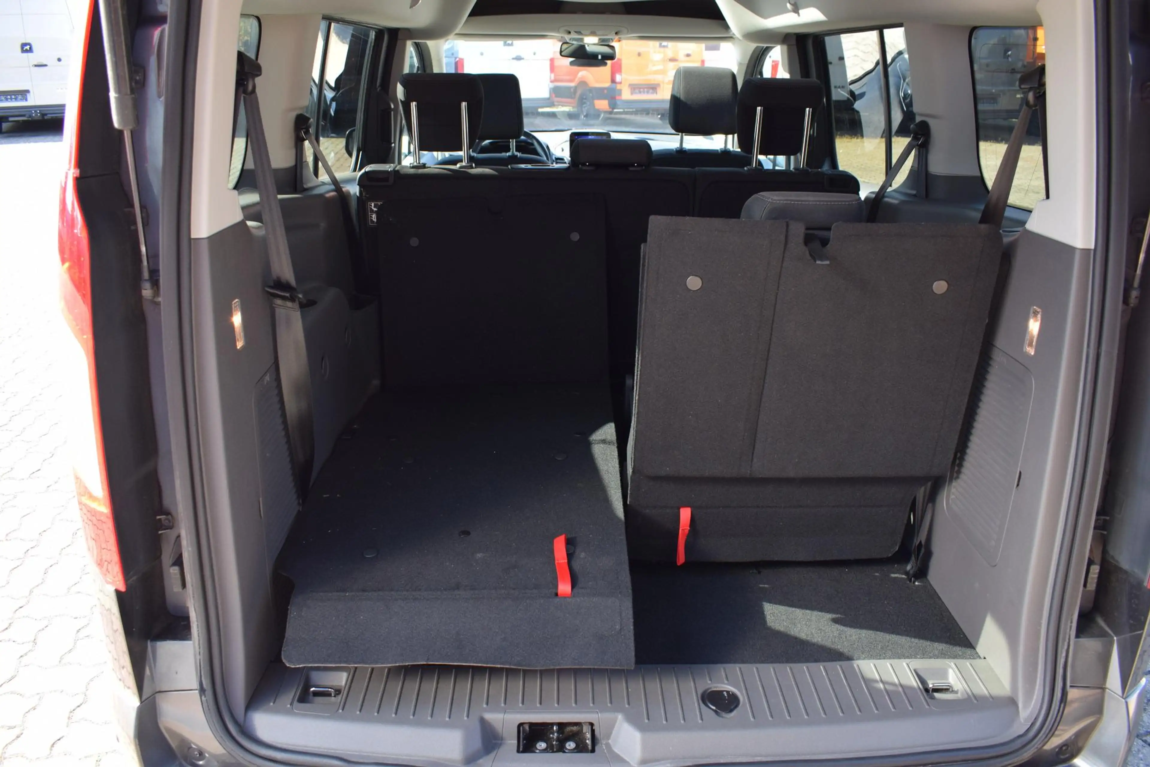 Ford Tourneo Connect Grand Titanium L2 Top Ausstattg — photo 20