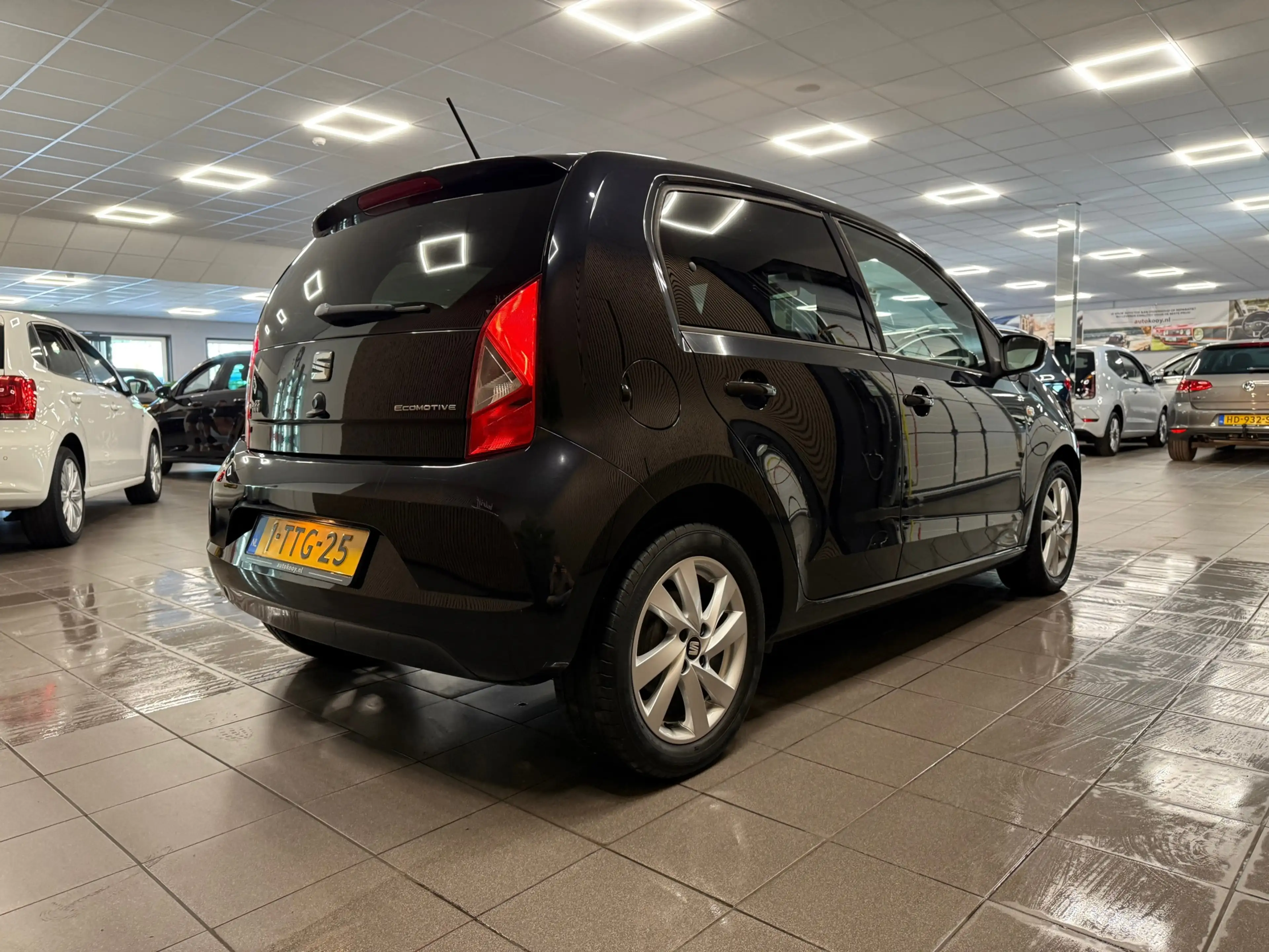 SEAT Mii 1.0 Sport Dynamic * Stoelverwarming / Airco / LM V — photo 6