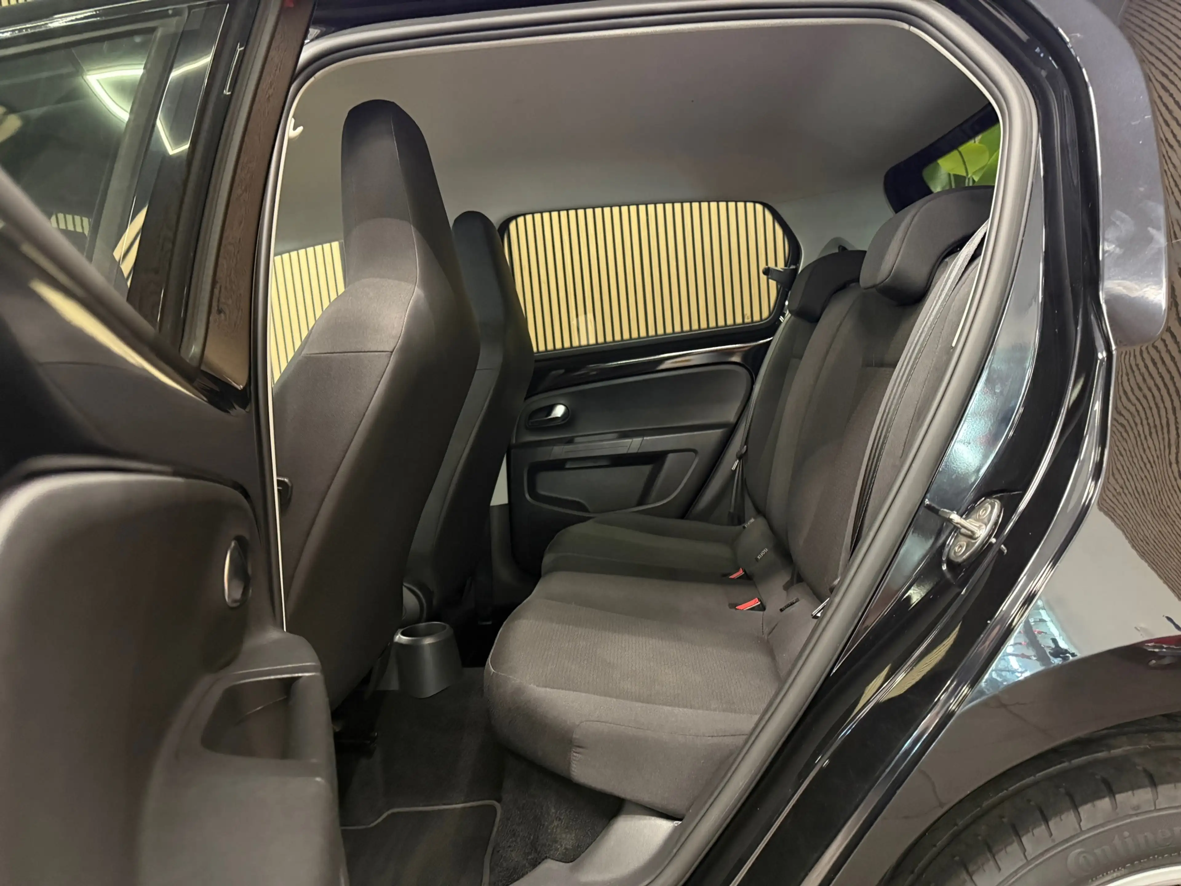 SEAT Mii 1.0 Sport Dynamic * Stoelverwarming / Airco / LM V — photo 19