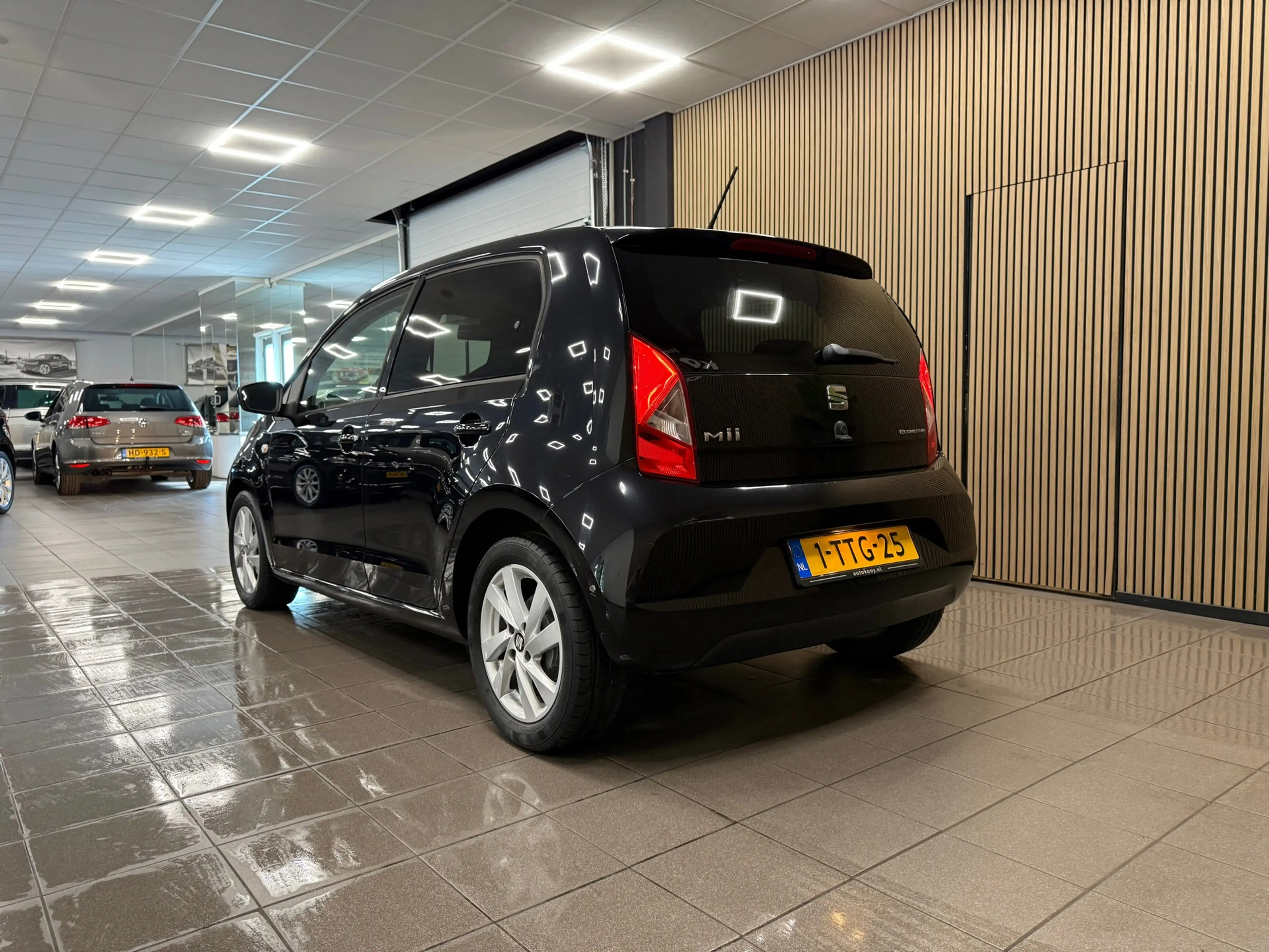 SEAT Mii 1.0 Sport Dynamic * Stoelverwarming / Airco / LM V — photo 3