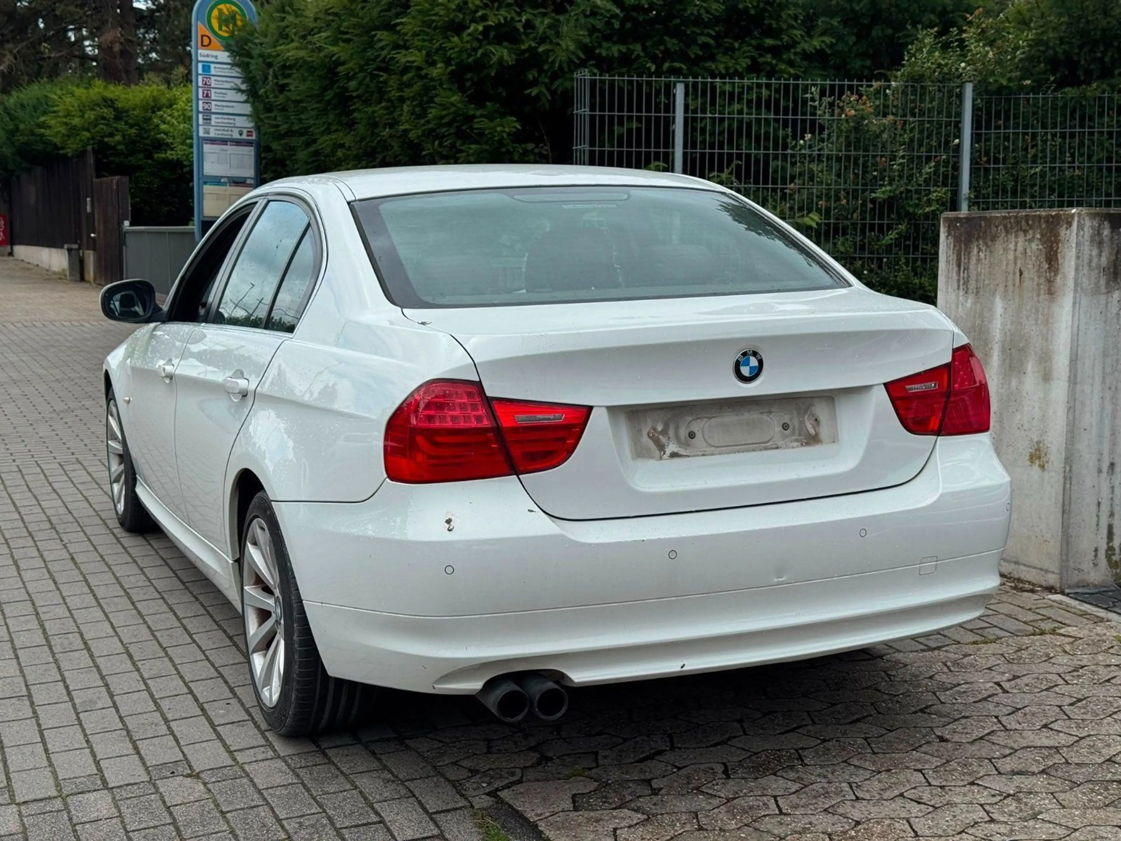 BMW 325 d ConnectedDrive PDC. M-Lenkrad. Klima — photo 6