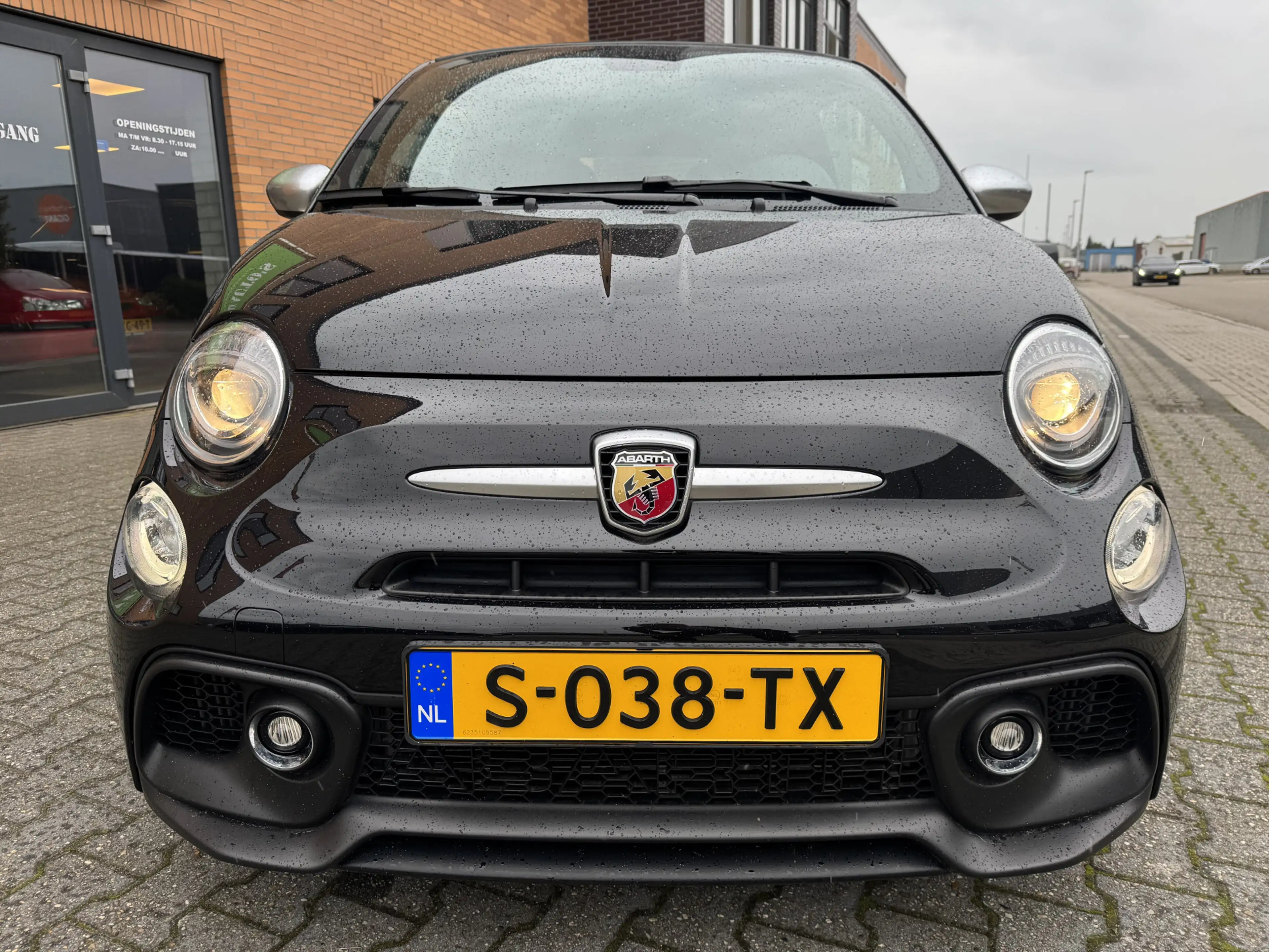 Fiat 500 Abarth 1.4 T-Jet Turismo Automaat, als nieuw — photo 2