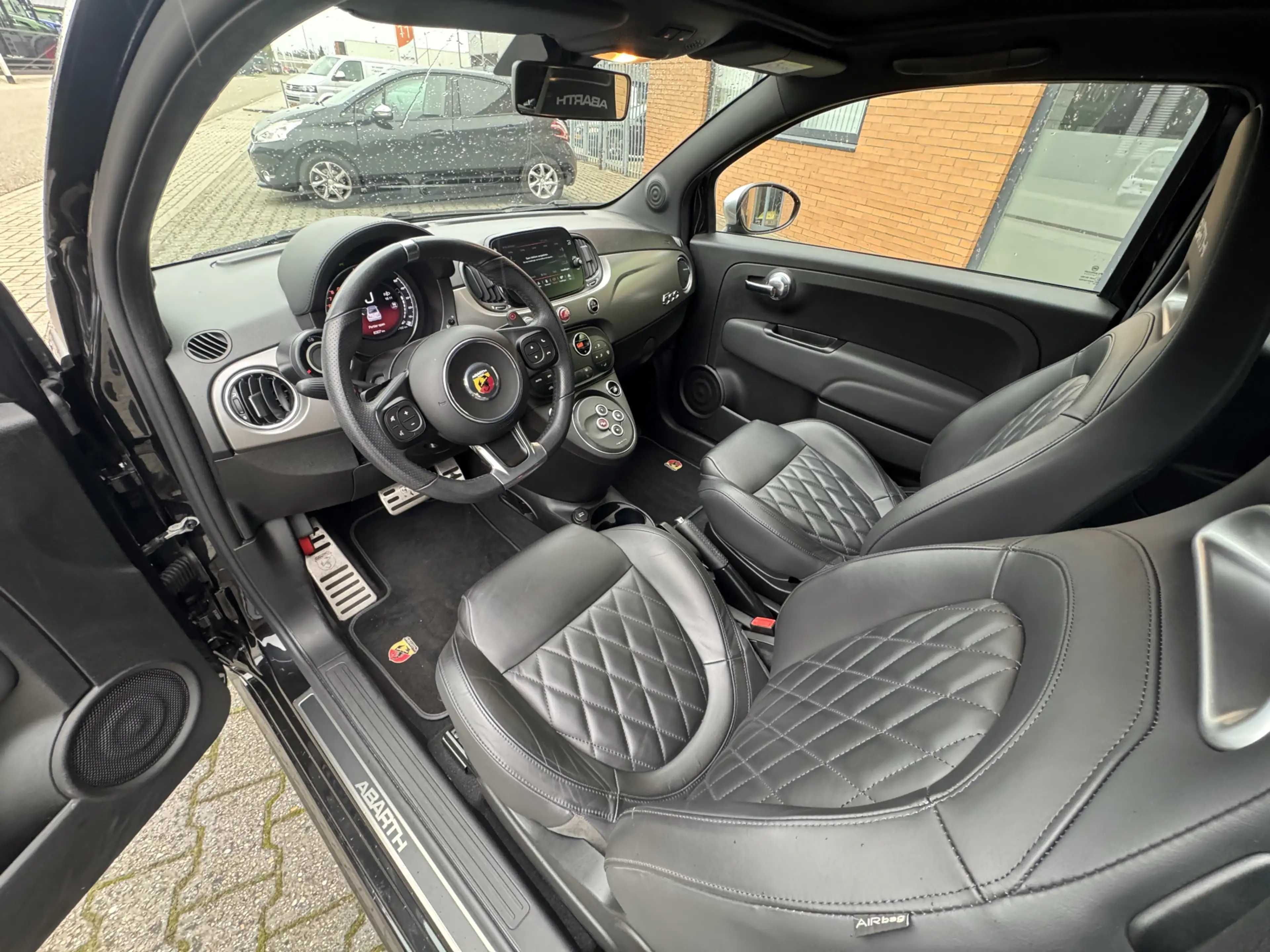 Fiat 500 Abarth 1.4 T-Jet Turismo Automaat, als nieuw — photo 9