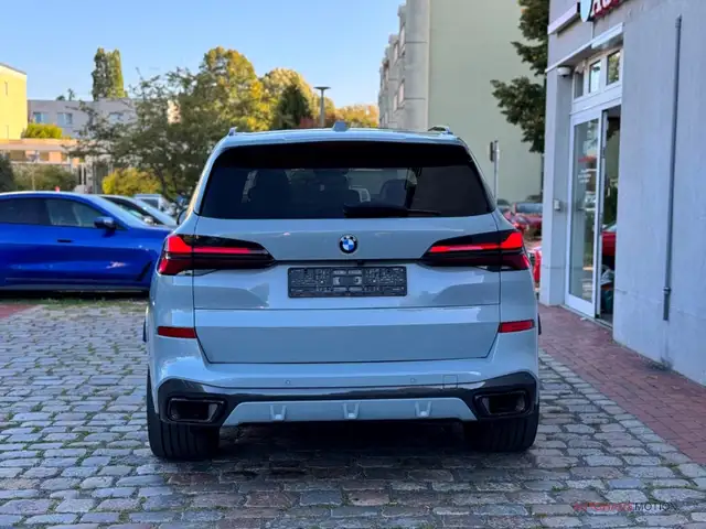 BMW X5 view 6