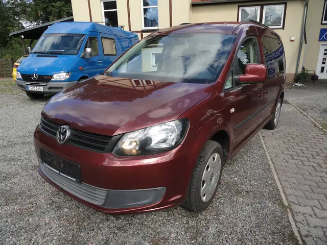 Volkswagen Caddy Maxi Trendline 7 Sitzer/Klimaauto/PDC/AHK/1.Hand