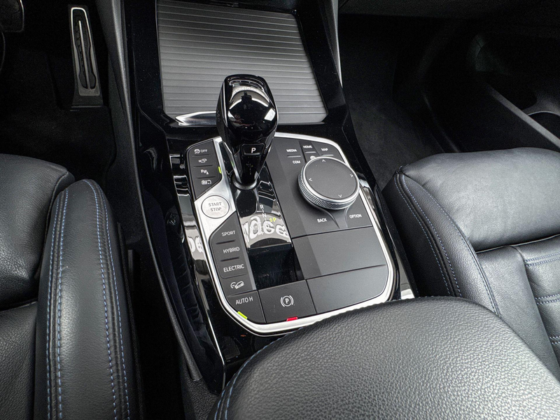 BMW X3 xDrive30e Business Edition Plus — photo 15
