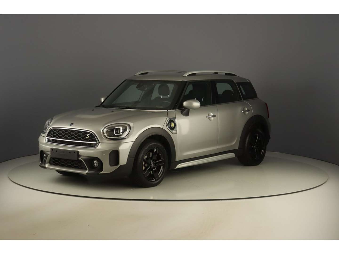 Mini Cooper SE Countryman nuo 428 €/ mėn Benzinas/Elektra 2023m. Sedanas Automatinė