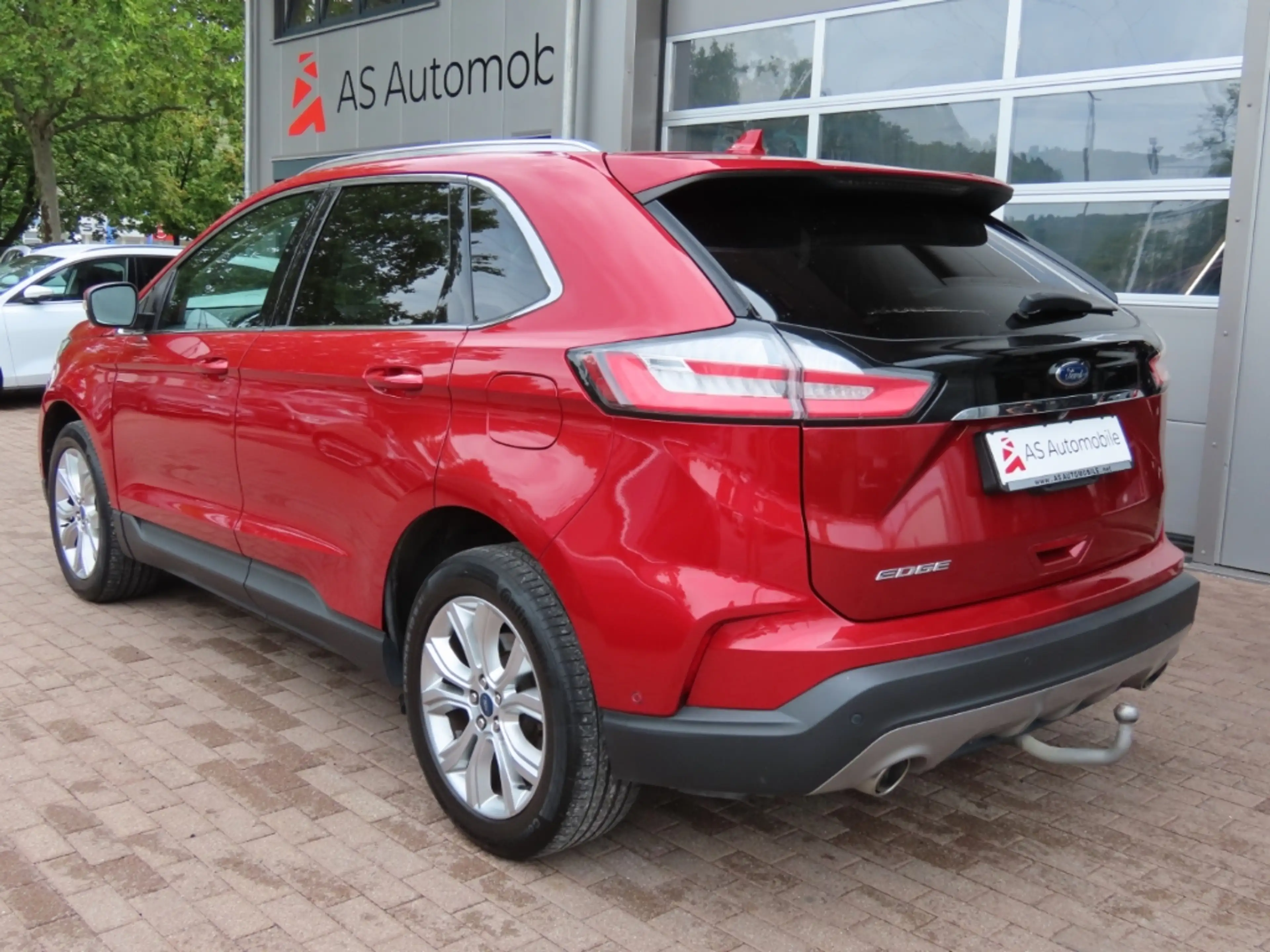 Ford Edge Titanium 1.Hd*Matrix*B&O*Navi*Kam*ACC*AHK — photo 4