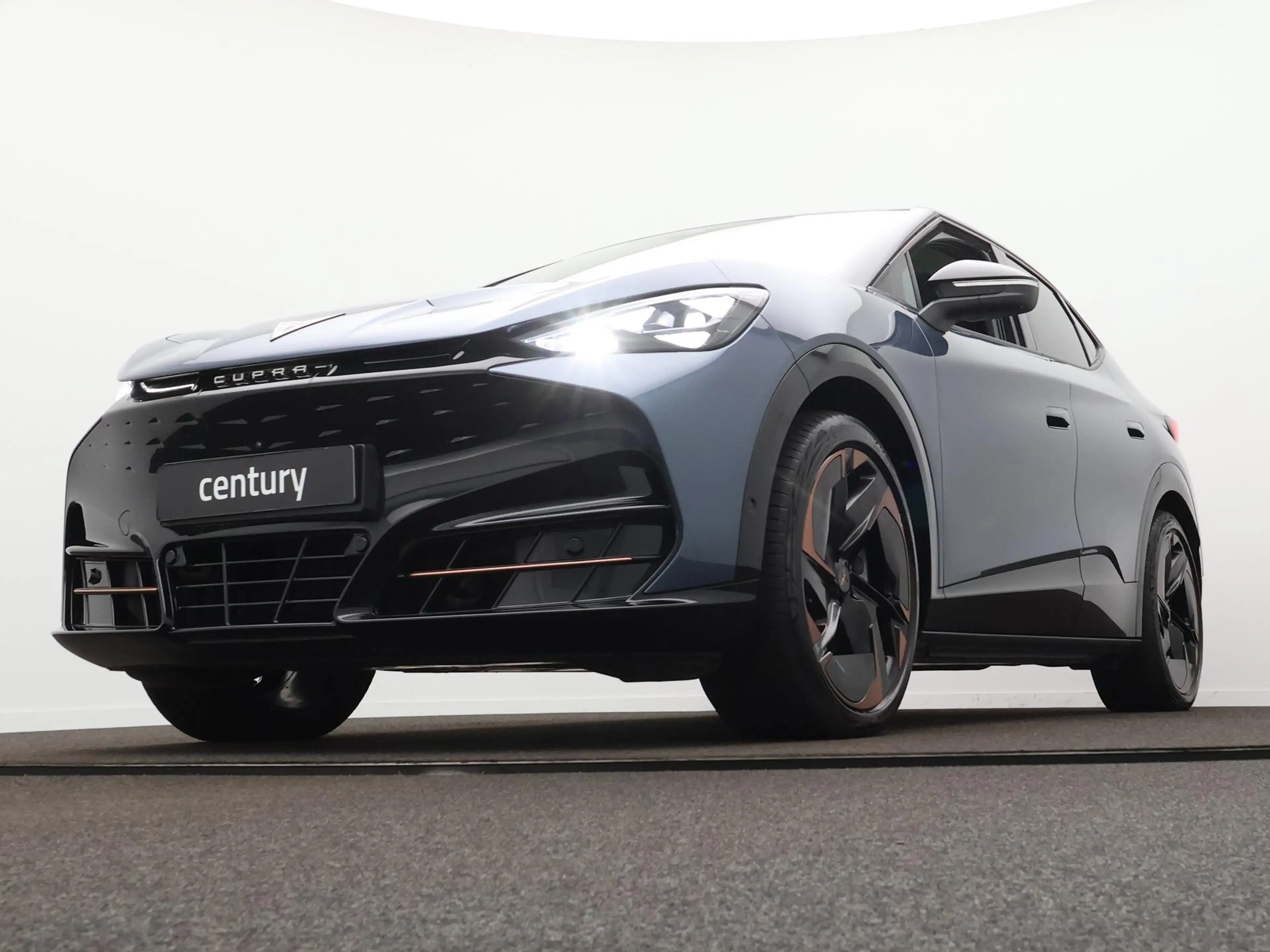 CUPRA Tavascan VZ Adrenaline 82 kWh Panoramadak - 21 Inch - Sennh — photo 10